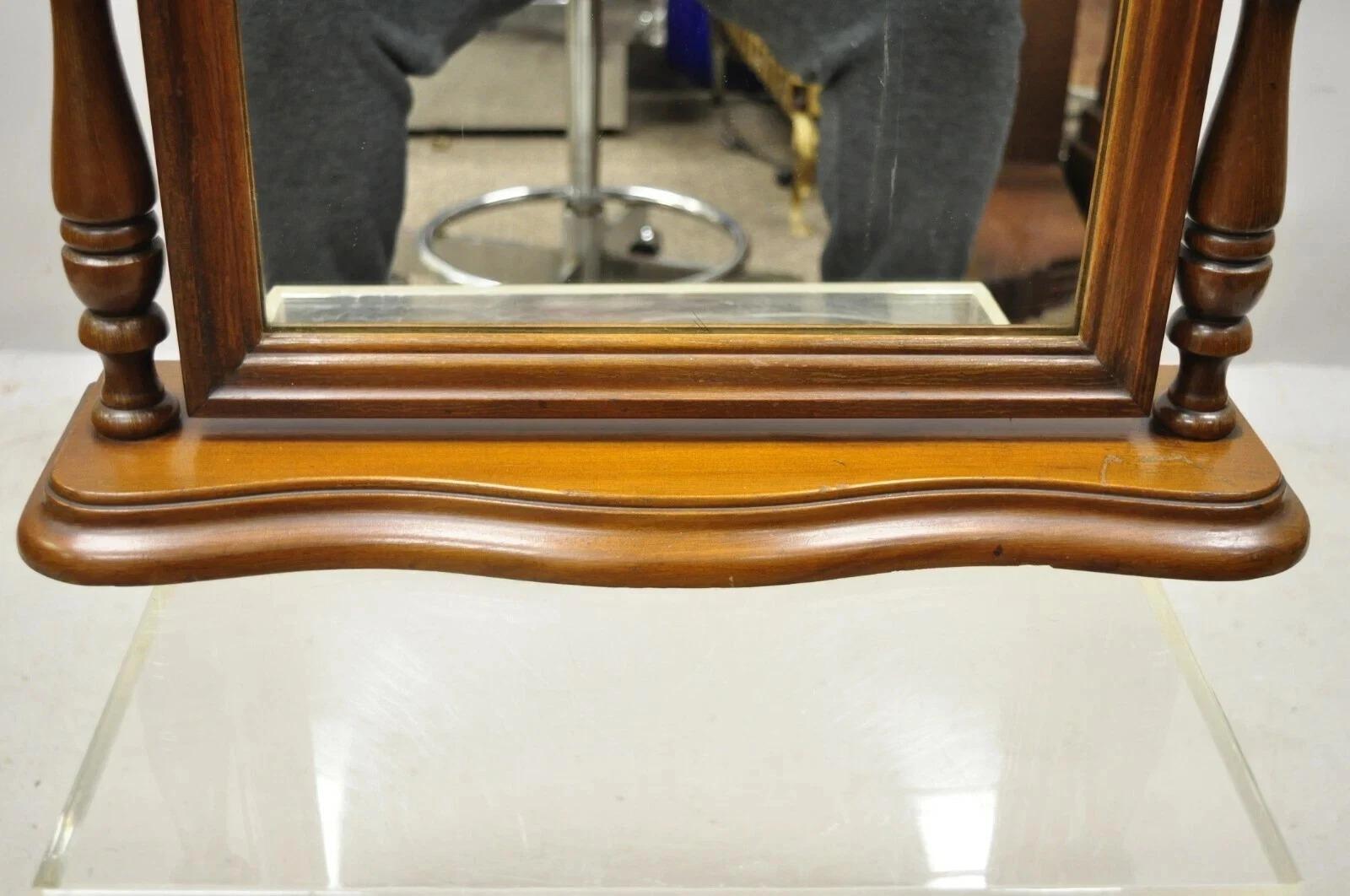 Antique Jacobean Depression Era Walnut Vanity Dresser Pivoting Shaving Mirror In Good Condition For Sale In Philadelphia, PA