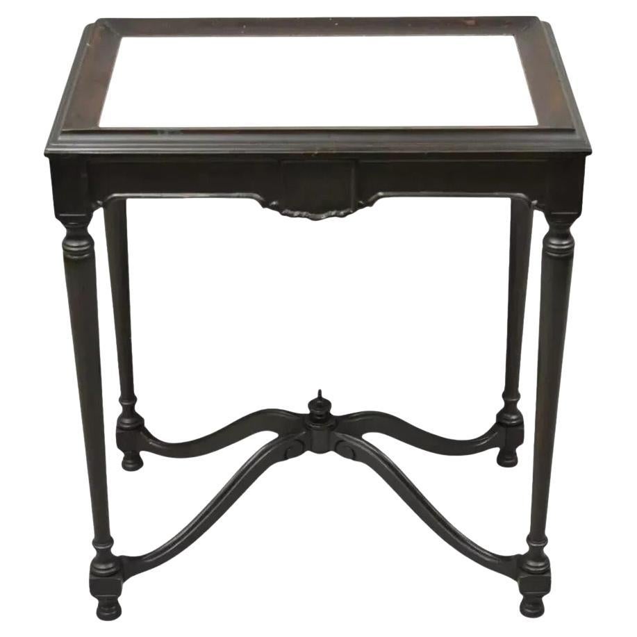 Ancienne table d'appoint en acajou sculpté de la Renaissance Jacobéenne avec plateau en celluloïd