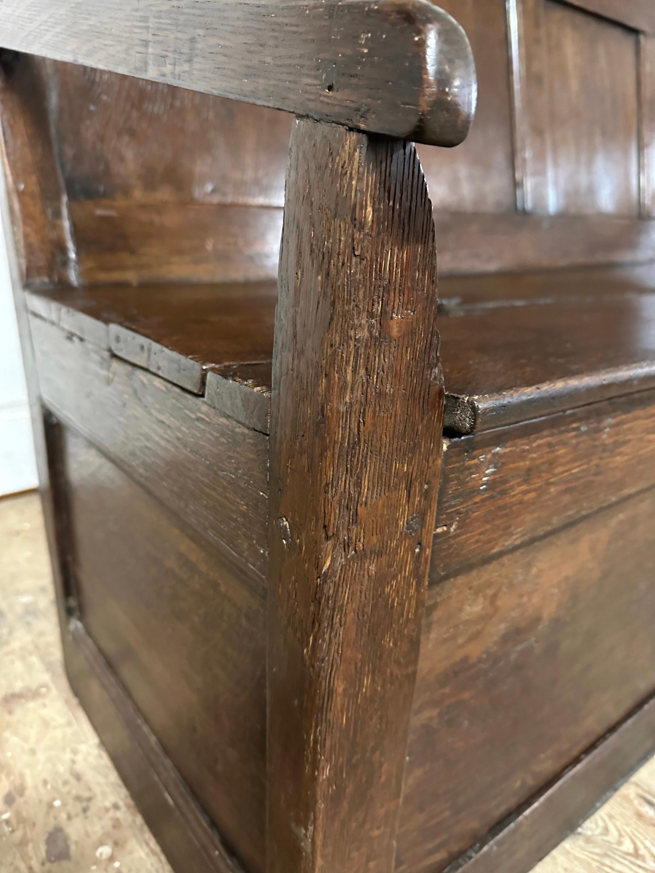 English Antique Jacobean Style Oak Hall Bench For Sale