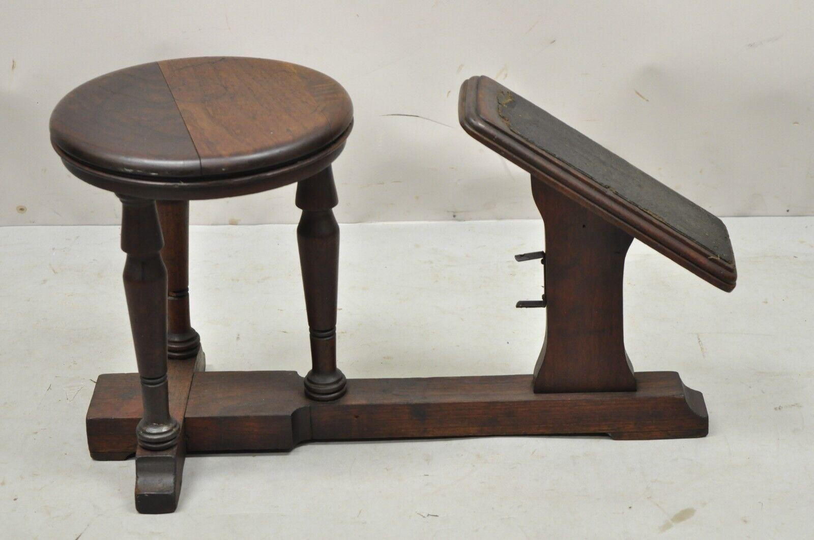 Antique Jacobean Walnut Salesman Sizing Fitting Stool Bench Foot Rest For Sale 2