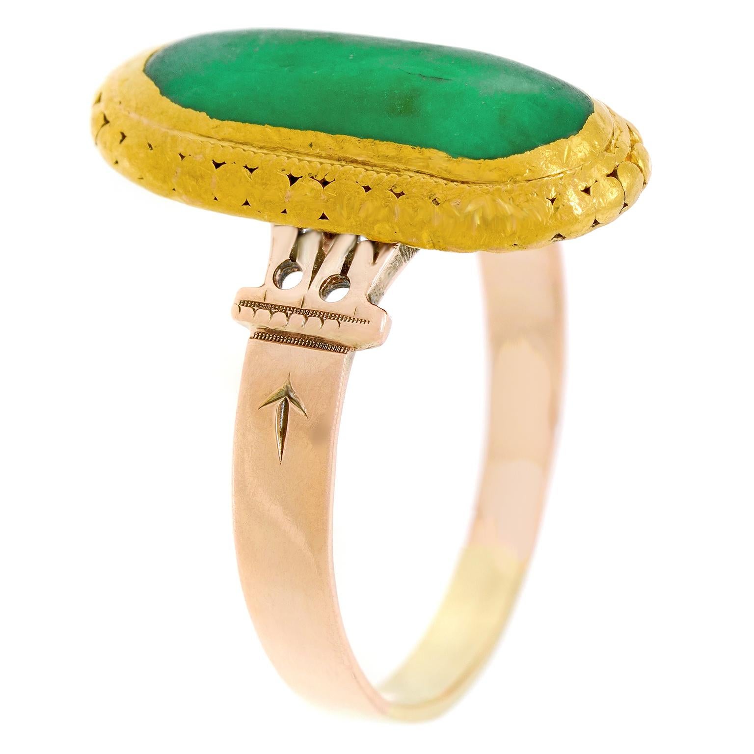 Anello di giada antico In condizioni ottime in vendita a Litchfield, CT