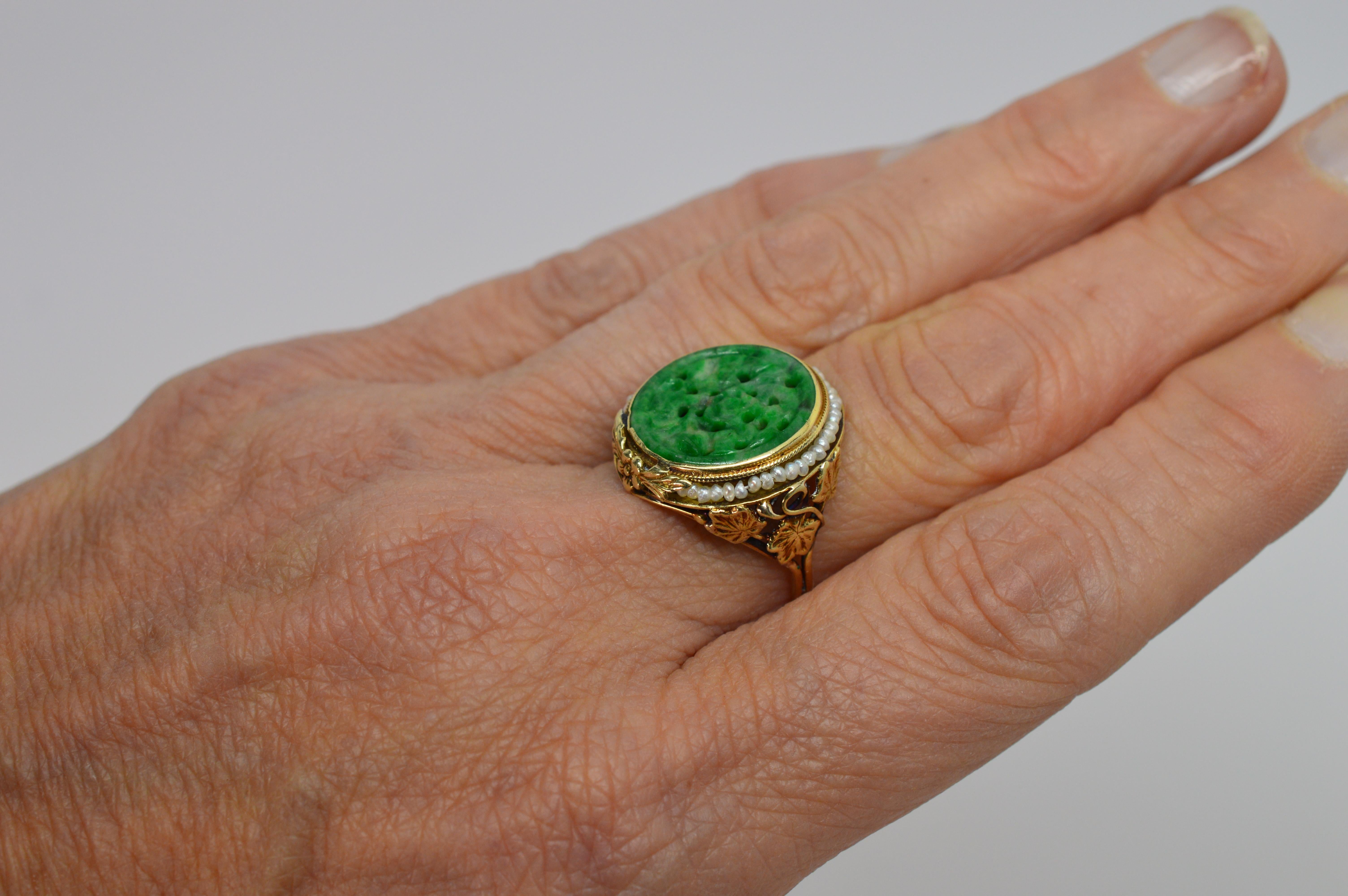Antique Jade Yellow Gold Ring with Pearl Accents 5