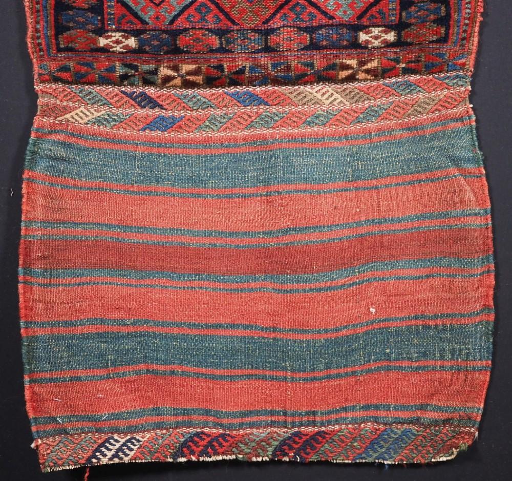 Inconnu Sac Jaf Kurd ancien avec dos en tissu uni, Circa 1880 en vente