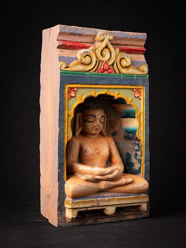 Antique Jain Statue from Indian Temple from India For Sale 4