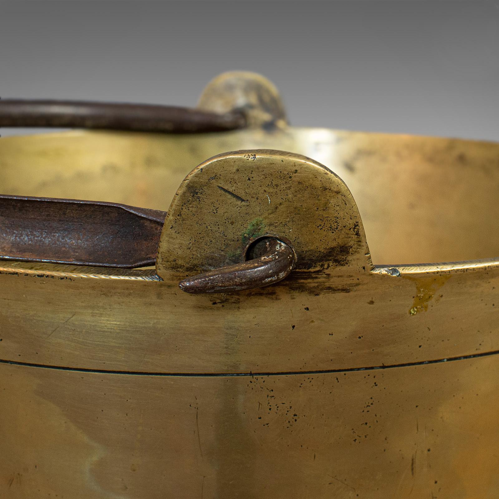 Antique Jam Pan, French, Solid Brass, Artisan Kitchen Pot, Victorian, circa 1900 For Sale 3