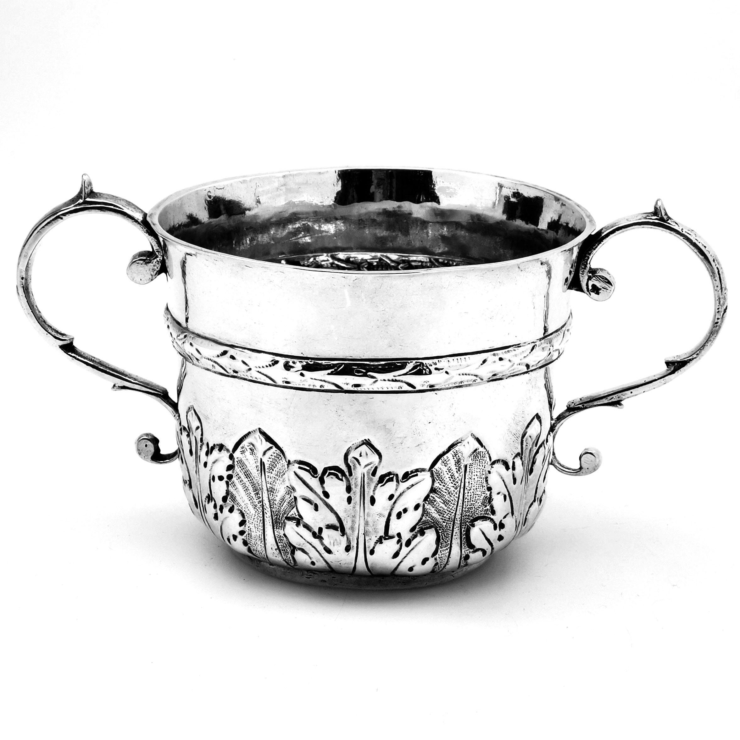 18th Century and Earlier Antique James II Sterling Silver Porringer / Two Handled Cup 1687 17th Century