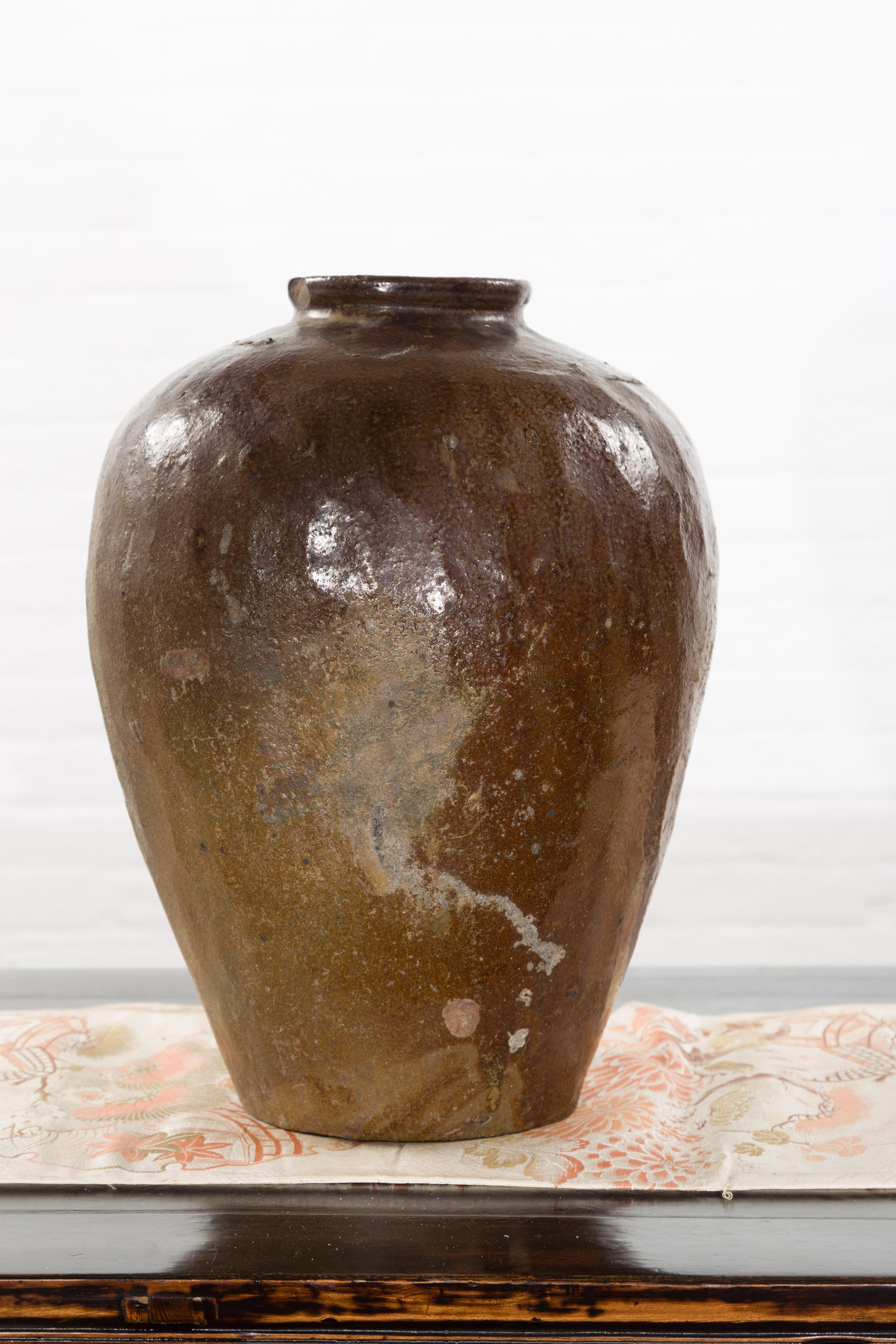 Antique Japanese 19th Century Brown Glazed Water Jar with Distressed Appearance For Sale 1