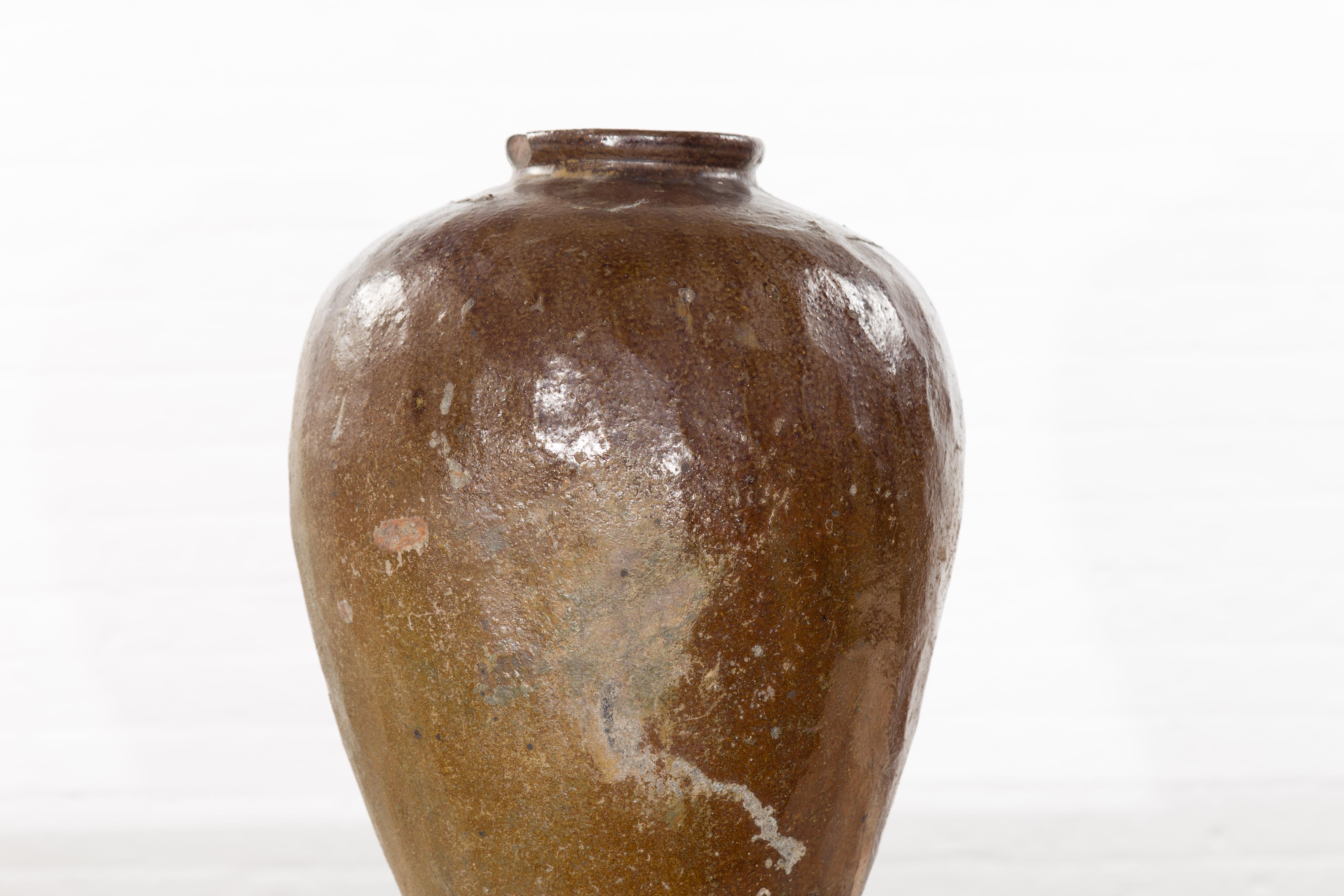 Antique Japanese 19th Century Brown Glazed Water Jar with Distressed Appearance For Sale 3