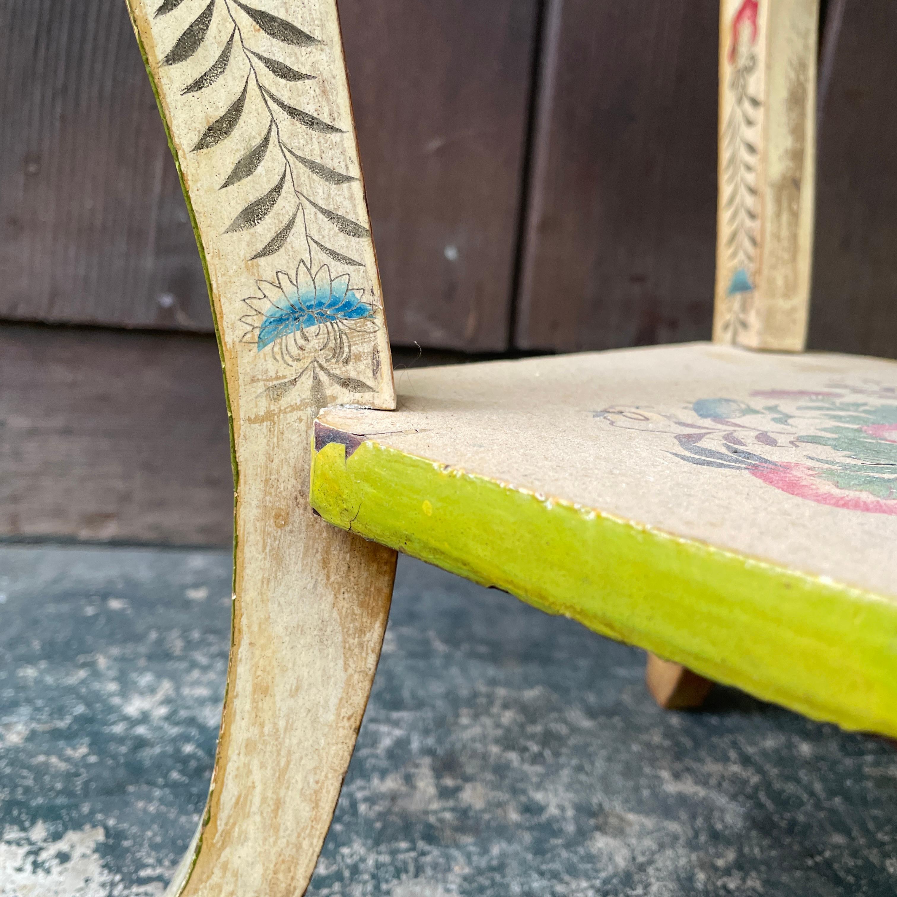 Arte Antiques Japonais Amish Table Folk Art Peint à la main Floral Plant Stand en vente 1