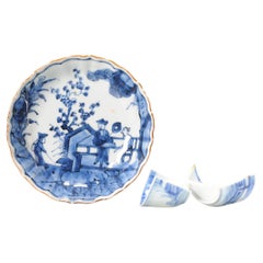 Antico piatto giapponese Arita/cinese Jingdezhen con piattino e tazza Kakiemon