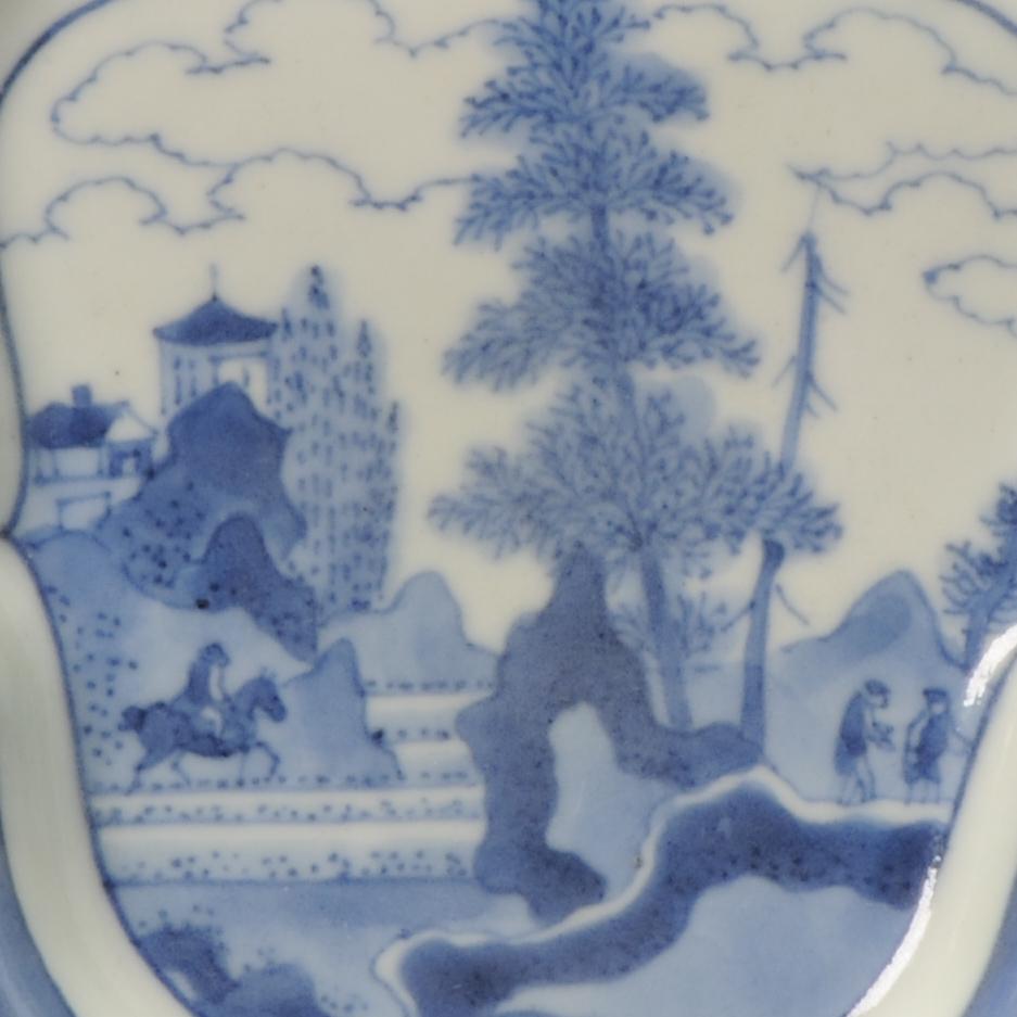 18th Century and Earlier Antique Japanese Arita Frederik Van Frytom Style Porcelain Dish, c.1700 For Sale