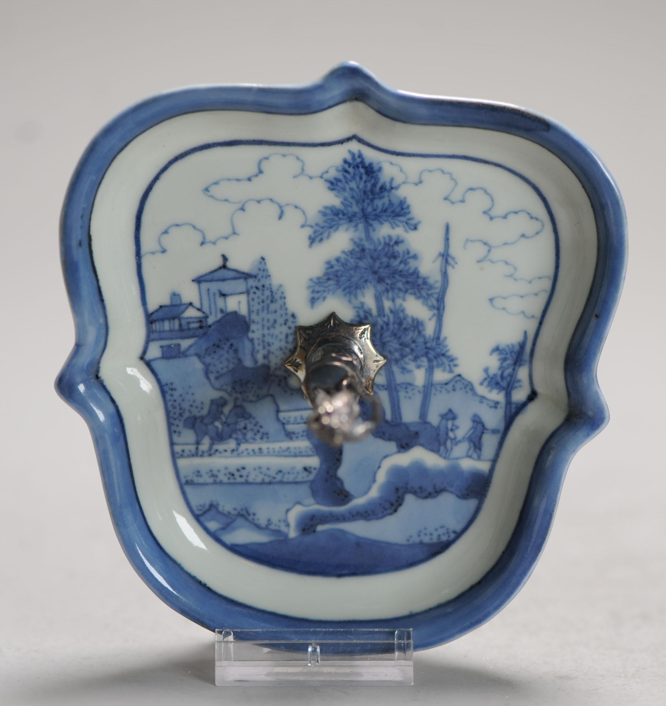 Antico piatto in porcellana giapponese in stile Arita Frederik Van Frytom c.1700 Silver in vendita 2