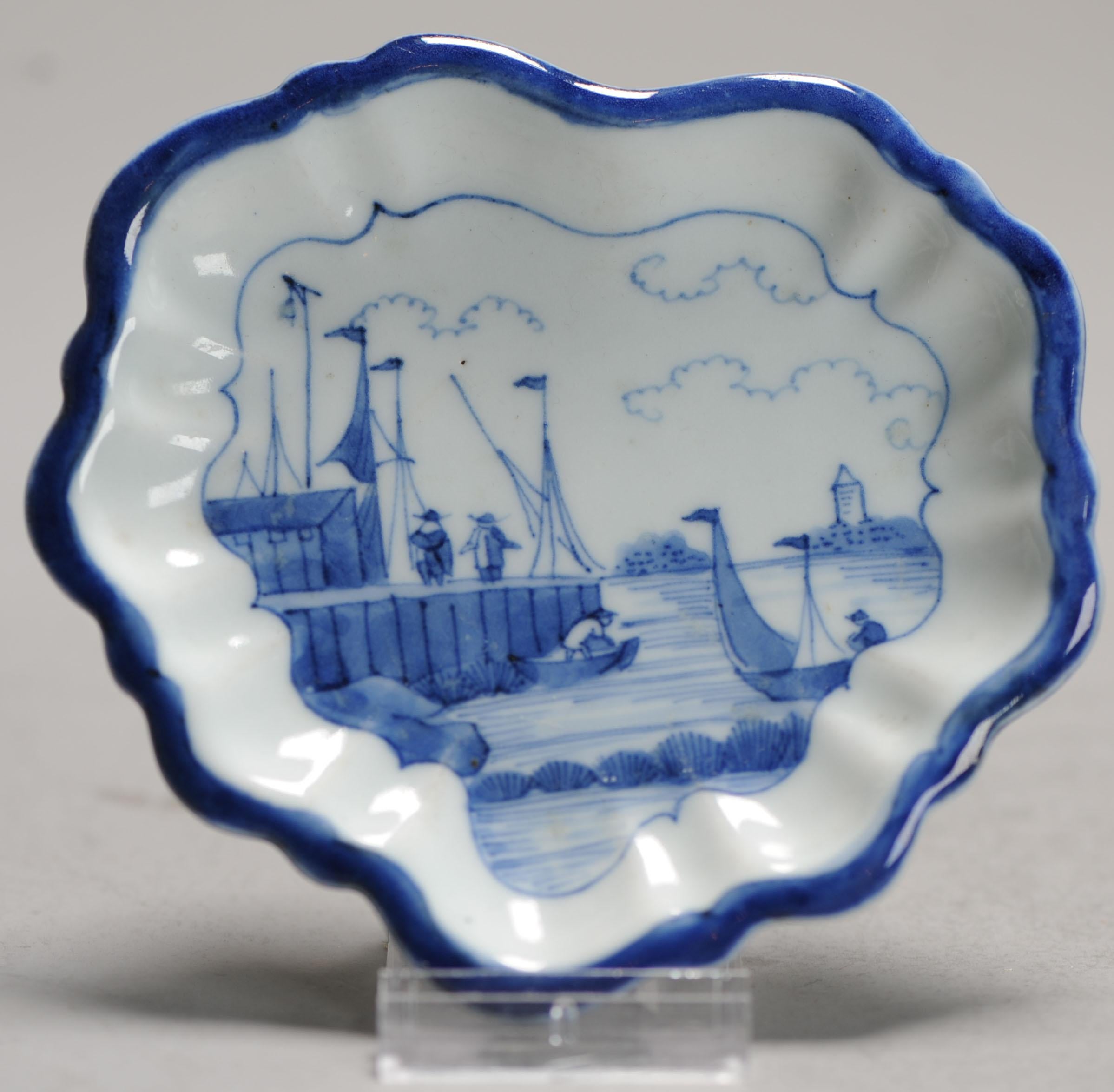 Antike japanische Arita Frederik Van Frytom Stil Porzellan Herz Schale, c.1700 im Zustand „Gut“ im Angebot in Amsterdam, Noord Holland