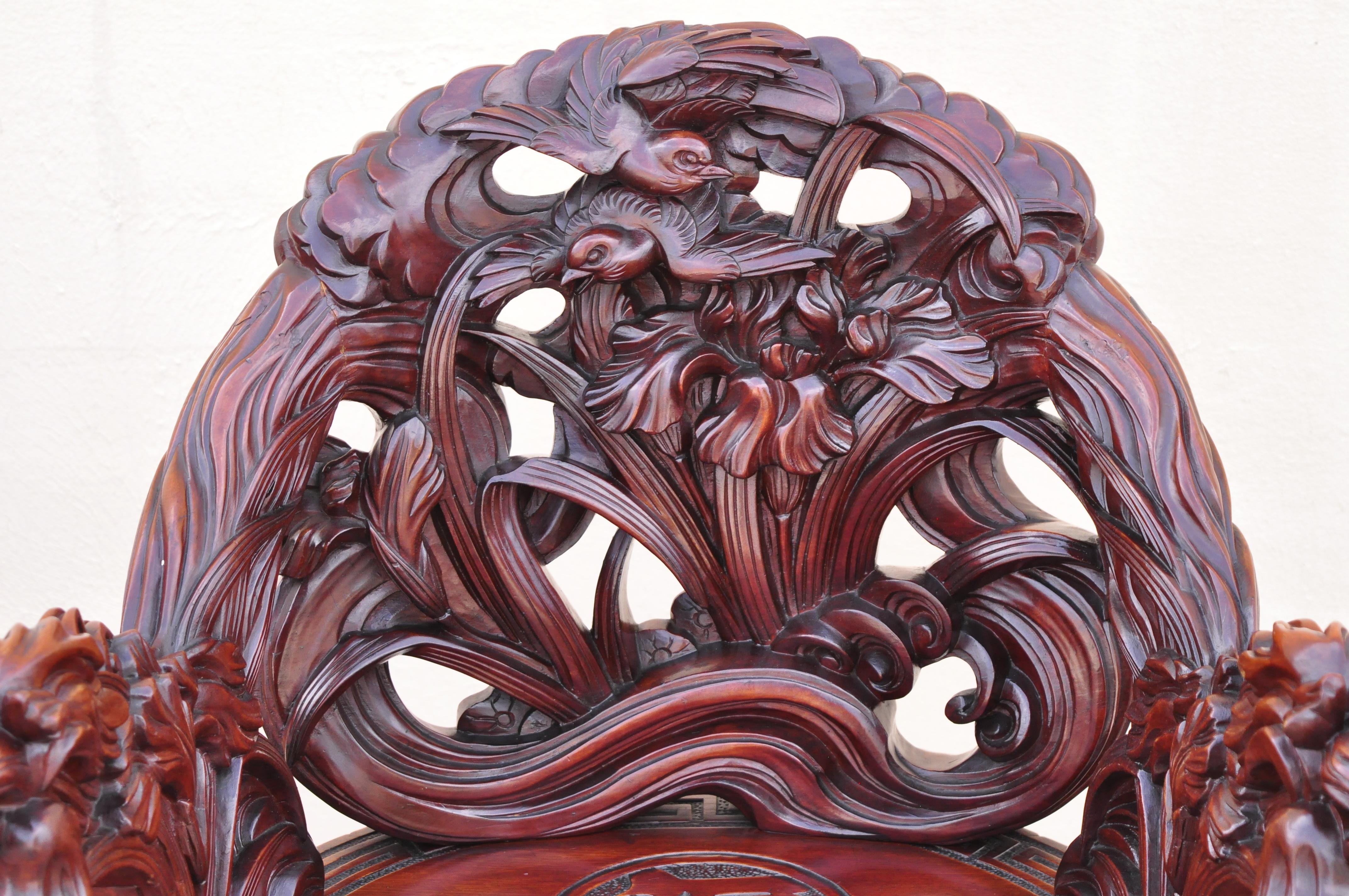 Bureau et chaise partenaires Art Nouveau japonais ancien sculpté en forme de dragon à 4 tiroirs en vente 1