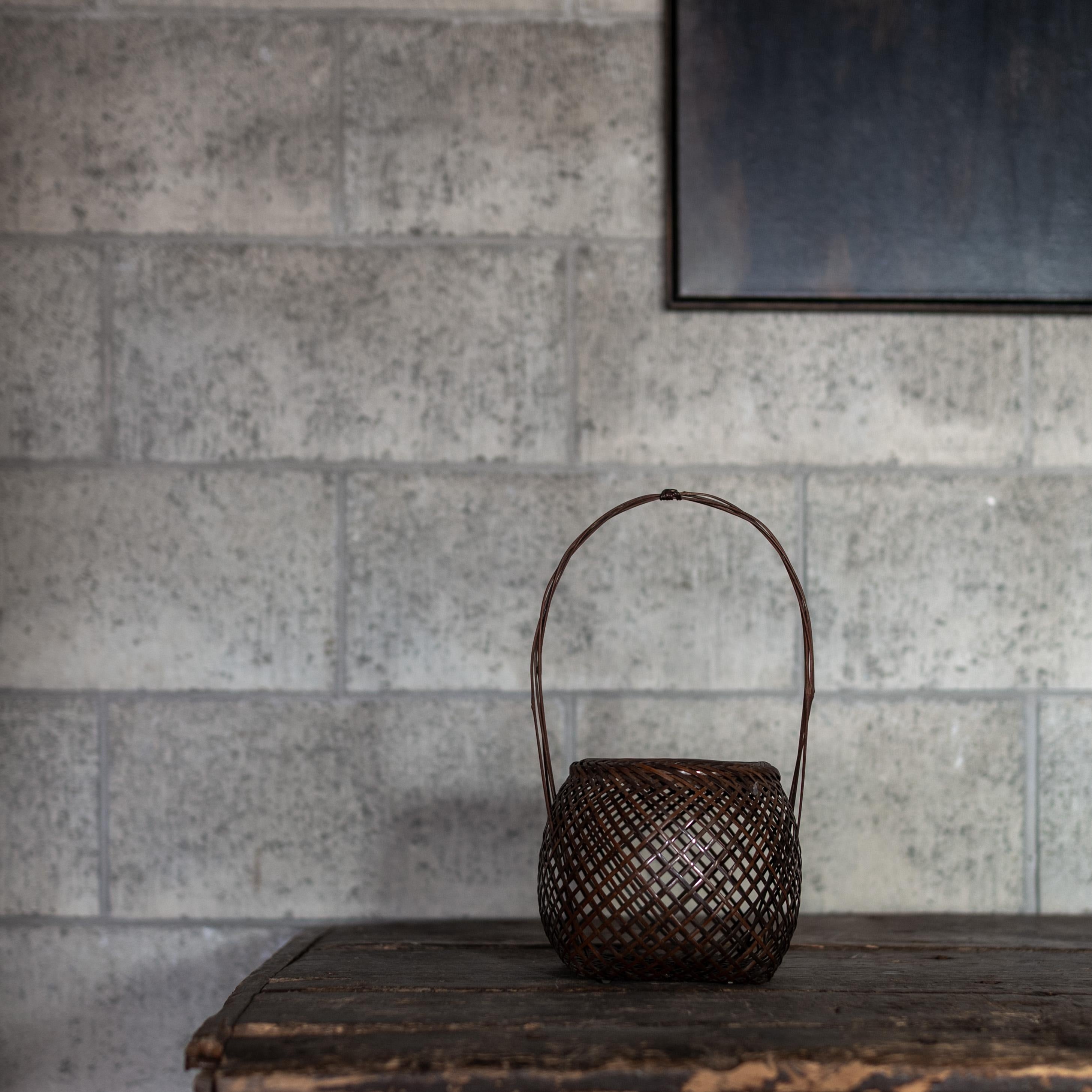Antique Japanese Bamboo Basket with Handle, Early 20th Century For Sale 4