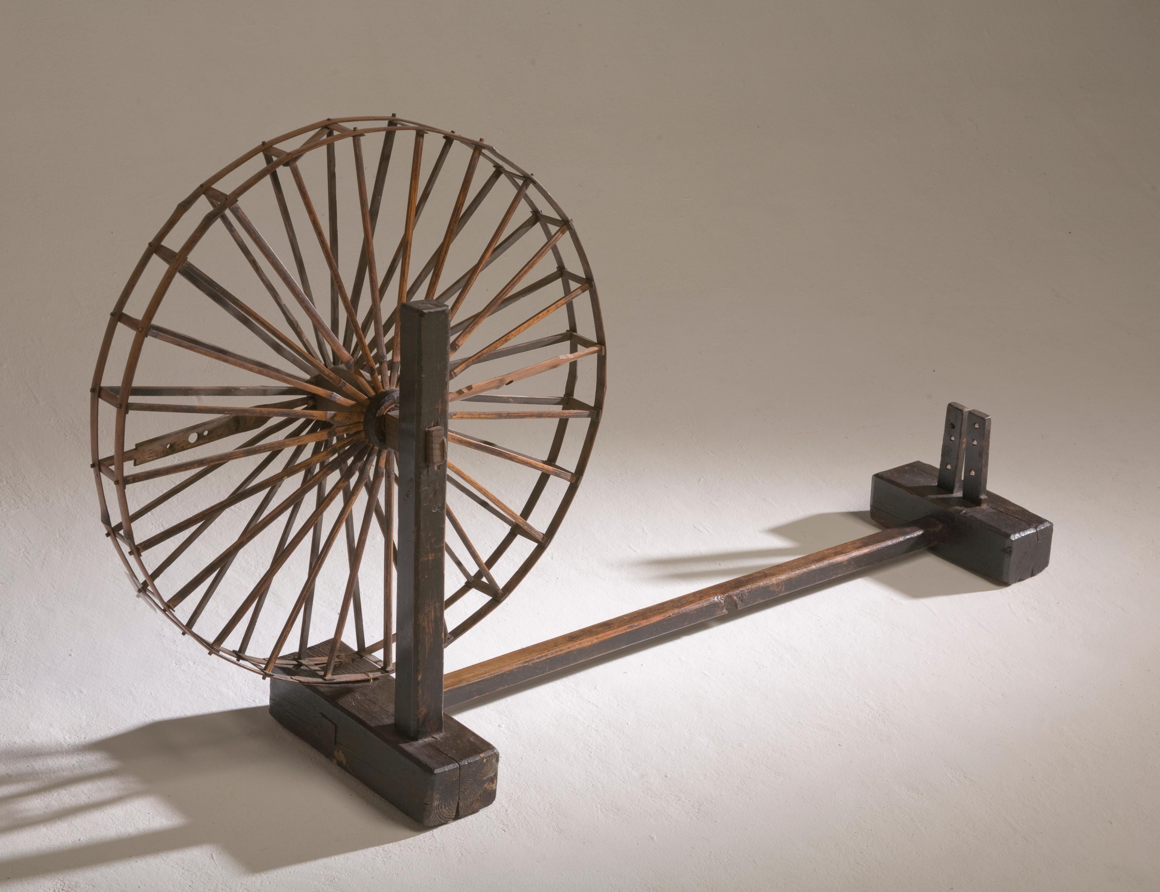 Meiji Antique Japanese Bamboo Spinning Wheel For Sale