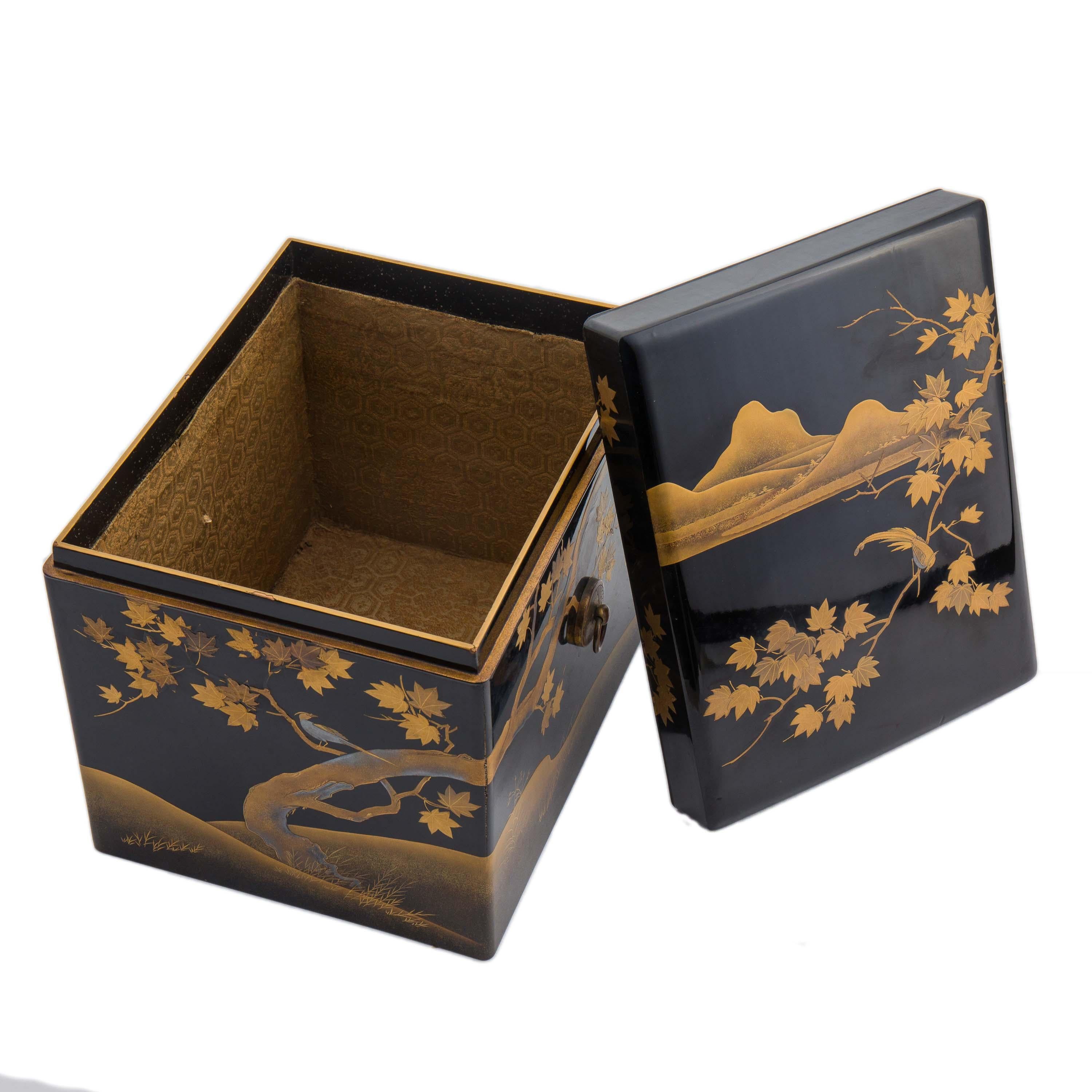Gilt Antique Japanese Black Lacquer Noh Mask Box with Gold Maki e Design, Edo Period