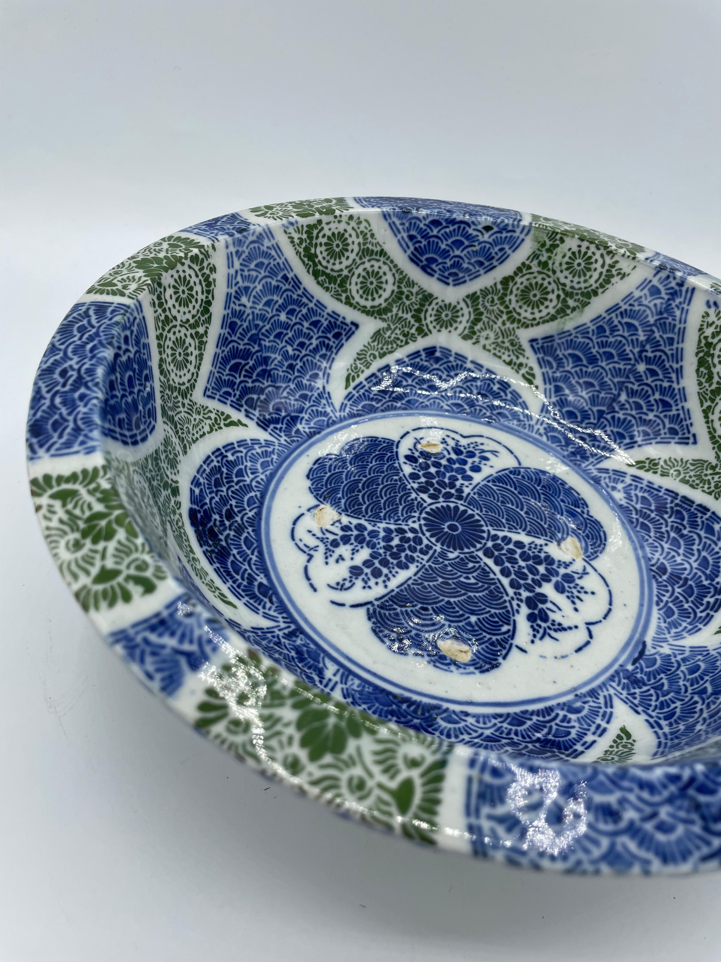 Antique Japanese Blue and Green Serving Bowl 1920s Taisho era For Sale 1