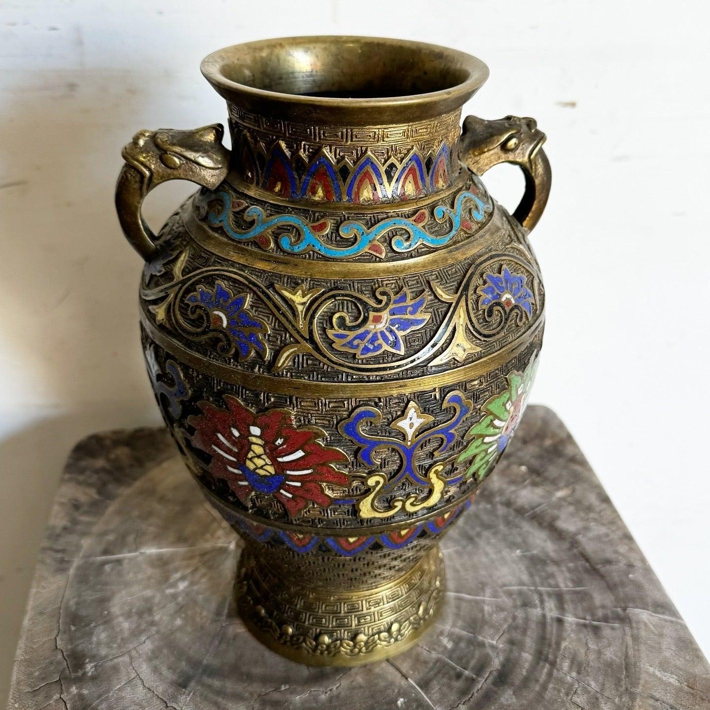 Ottone Antico vaso giapponese in ottone smaltato a cappella in vendita