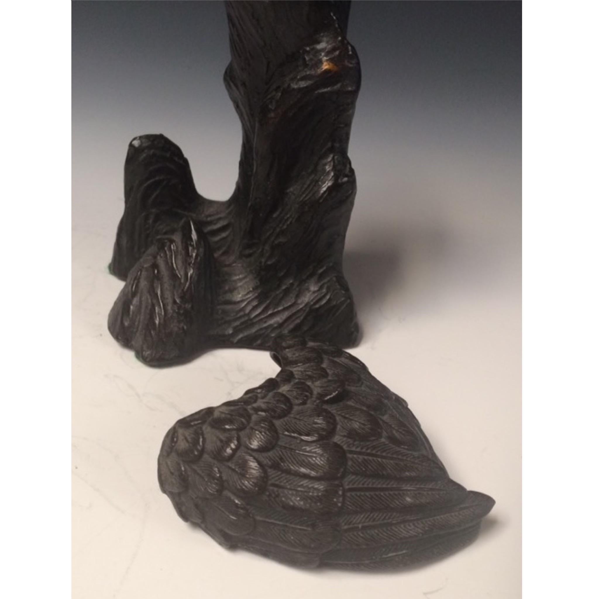 Brûleur d'encens japonais ancien en bronze, en forme d'oiseau en vente 8