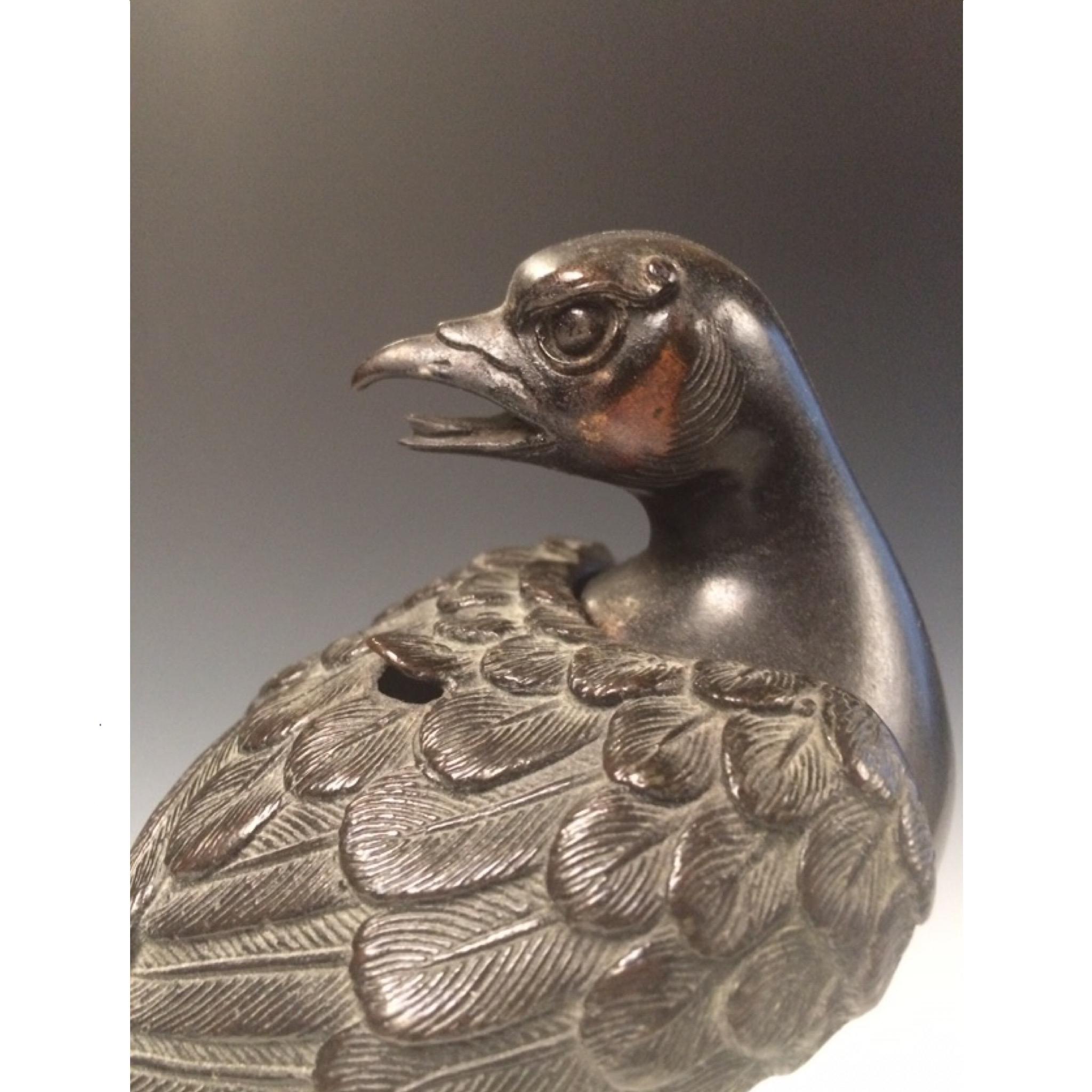 Brûleur d'encens japonais ancien en bronze, en forme d'oiseau en vente 11