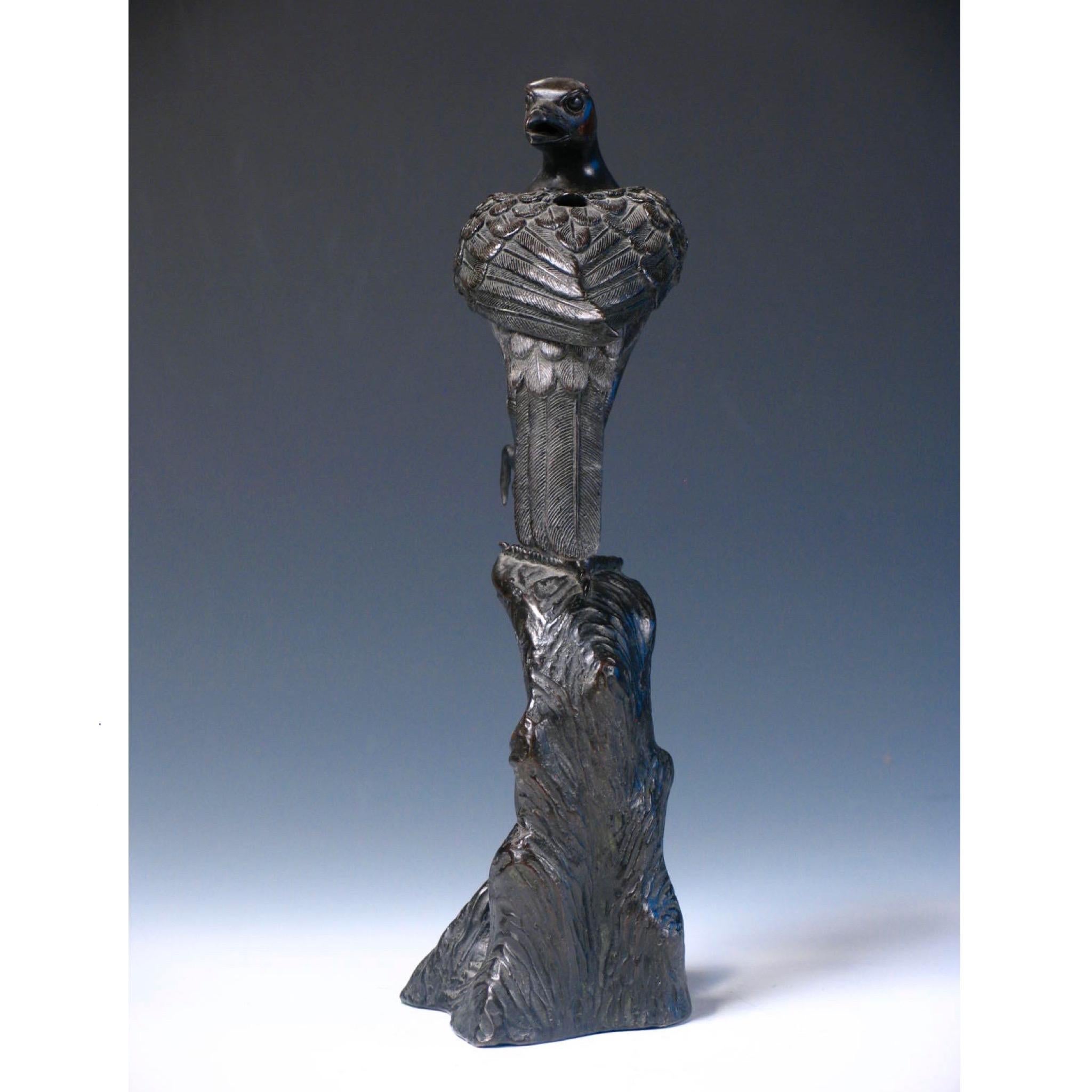 Meiji Brûleur d'encens japonais ancien en bronze, en forme d'oiseau en vente