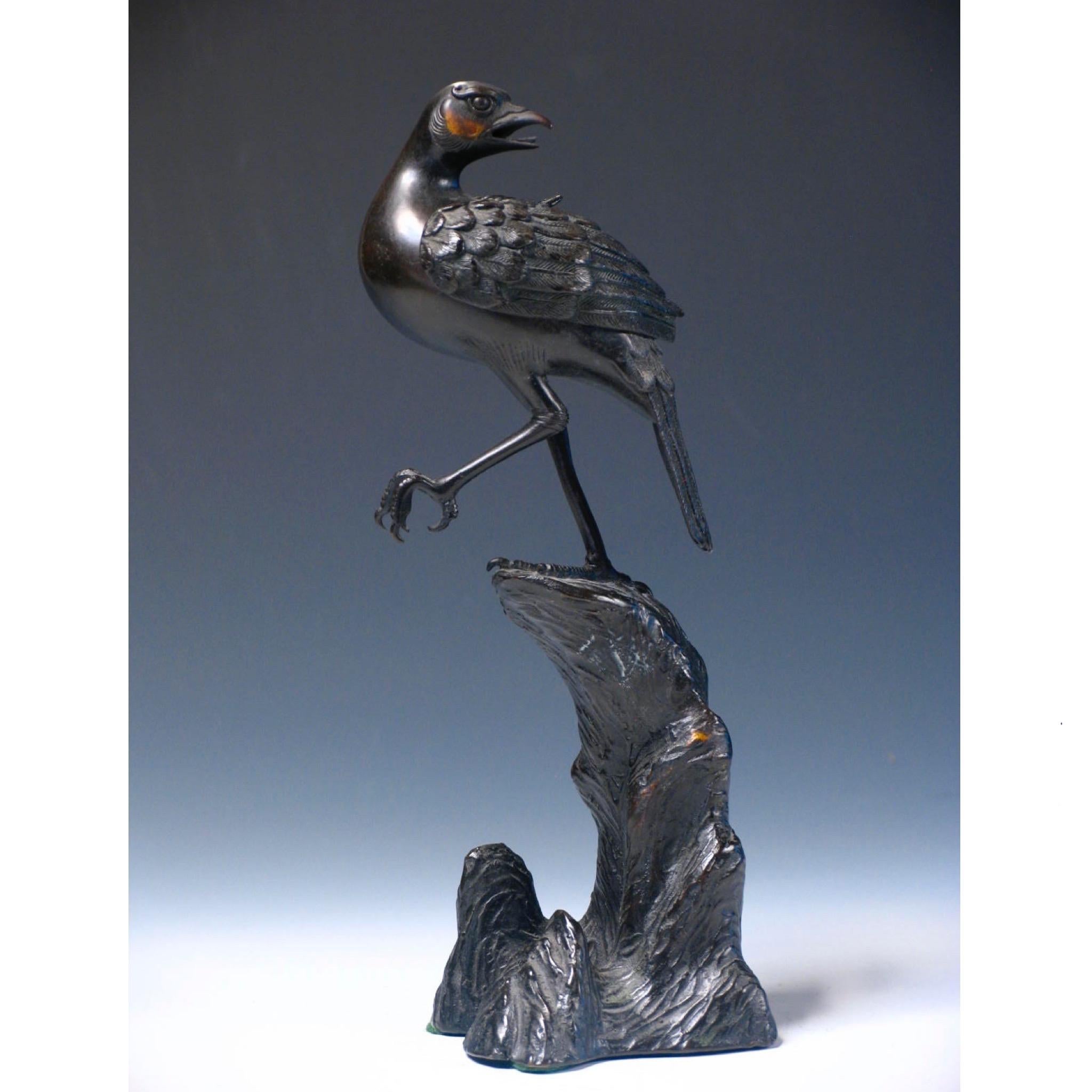 Brûleur d'encens japonais ancien en bronze, en forme d'oiseau en vente 1
