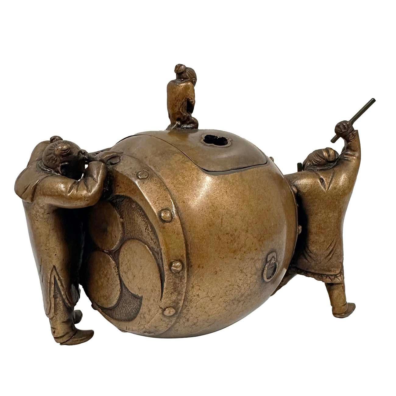 Hand-Crafted Antique Japanese Bronze Koro (Incense Burner) For Sale