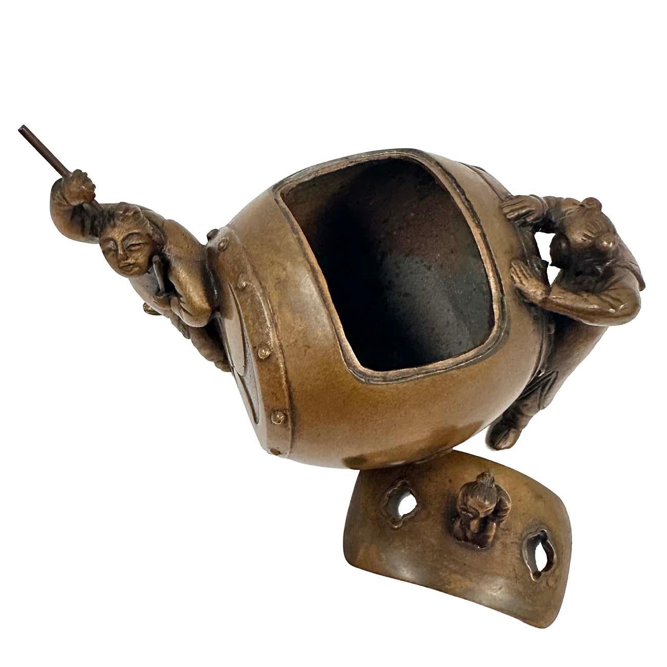 Antique Japanese Bronze Koro (Incense Burner) For Sale 3