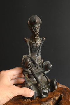 Antique Japanese bronze statue of Buddha in ascetic practice / late 19th century