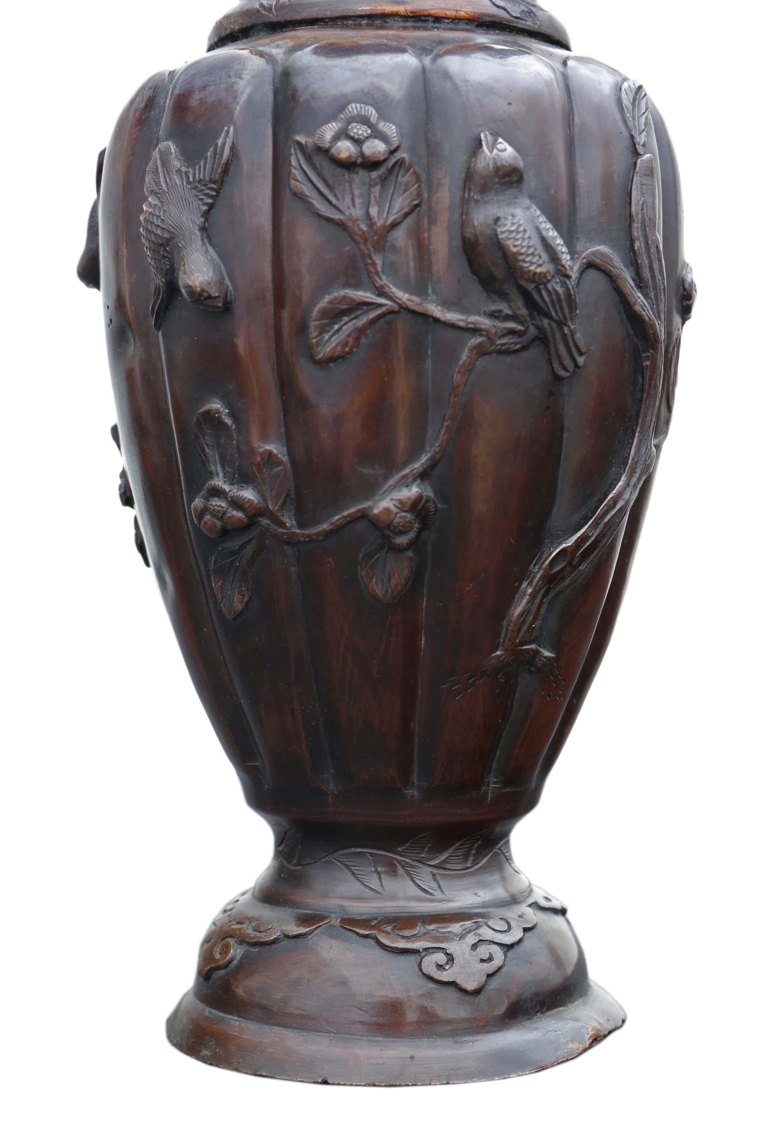 XIXe siècle Vase japonais ancien en bronze de la période Meiji en vente