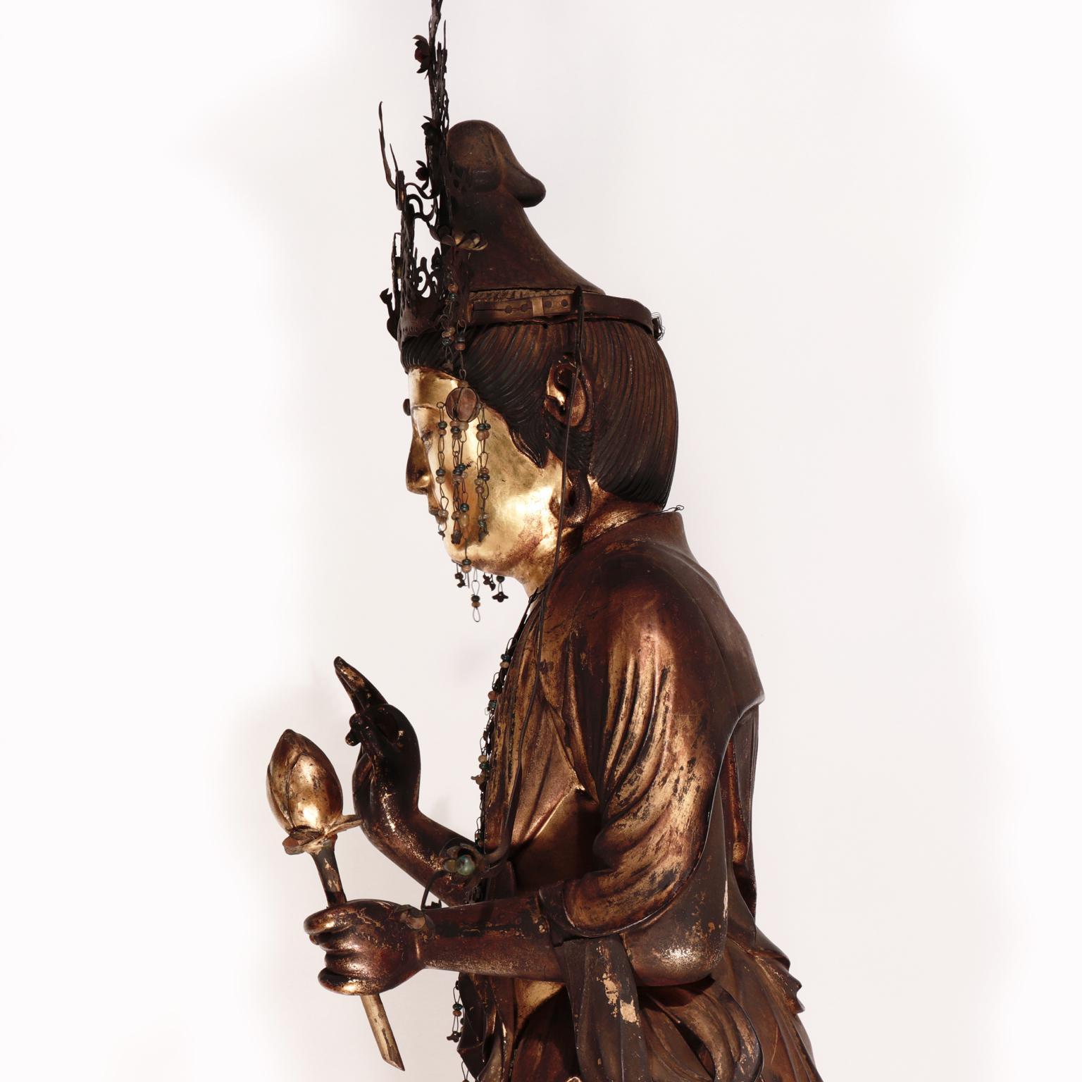 Antike japanische buddhistische japanische Skulptur von Kannon-Bosatsu im Angebot 5