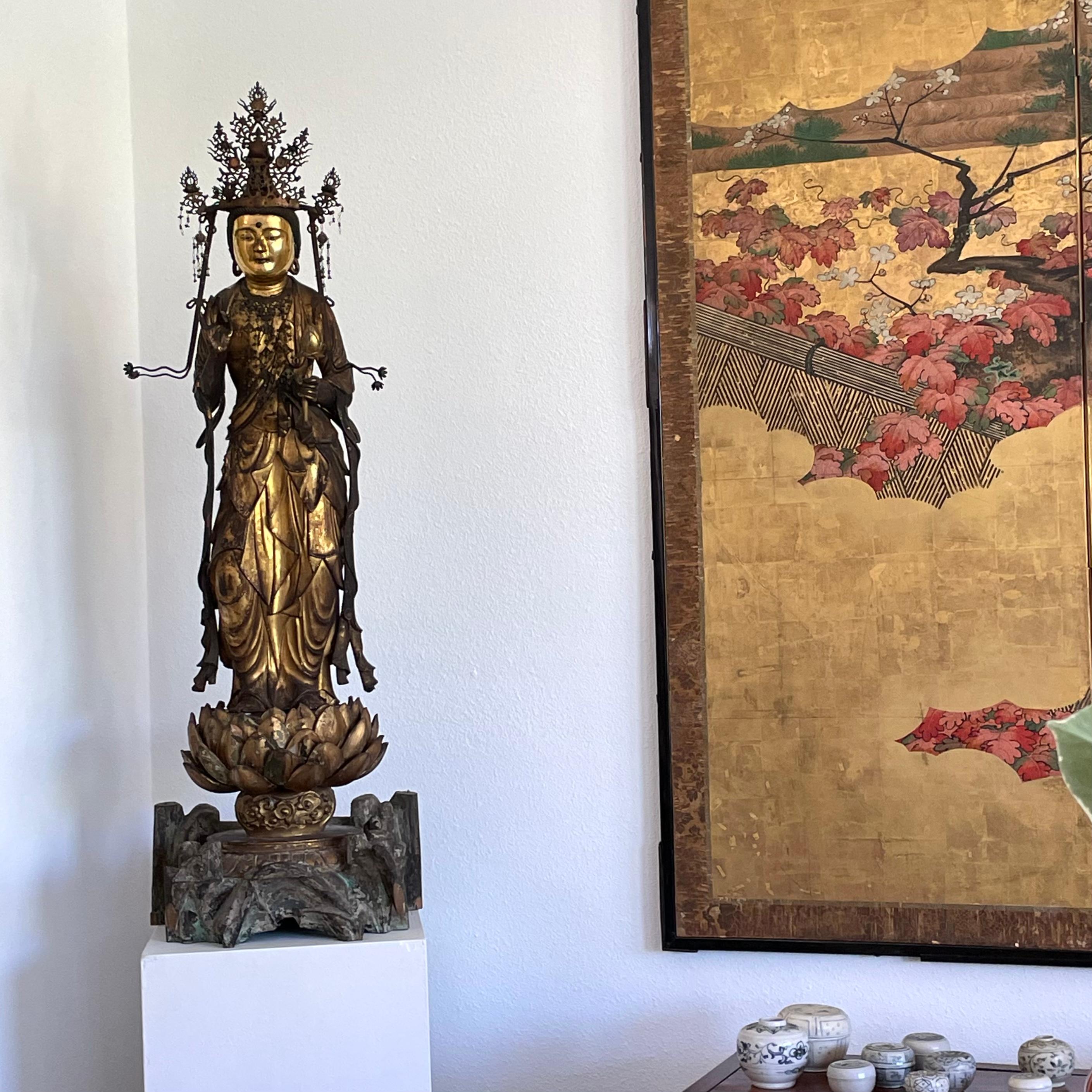 Antike japanische buddhistische japanische Skulptur von Kannon-Bosatsu im Angebot 12