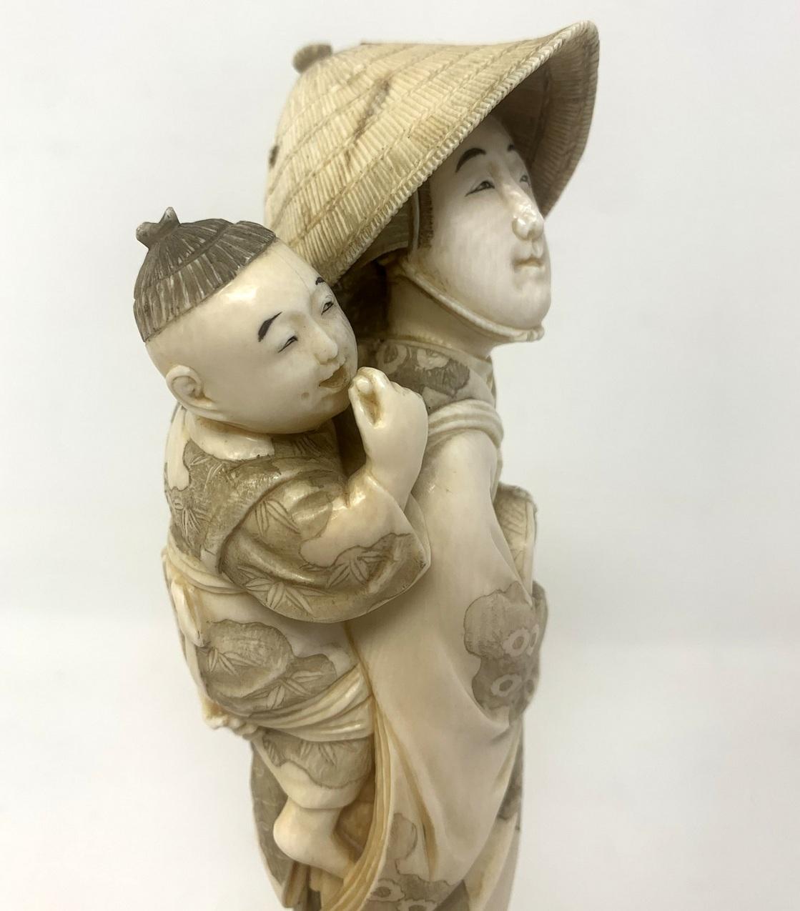 Antique Japanese Carved Bone Lady Gentleman Figural Group Meiji Period 19thCt  3