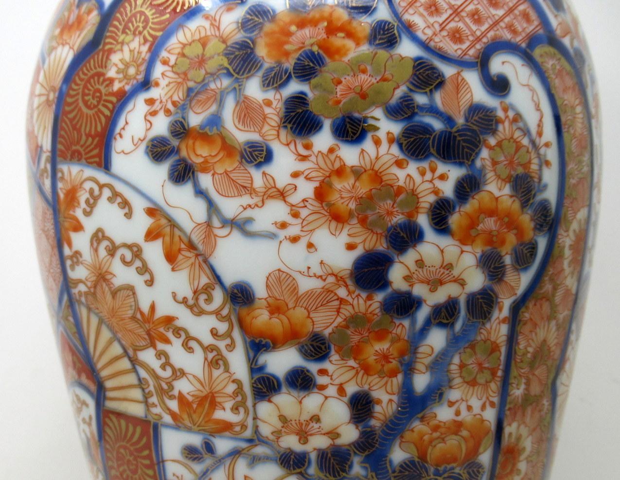 19th Century Antique Japanese Chinese Imari Porcelain Ormolu Table Vase Lamp Blue Red Gilt 