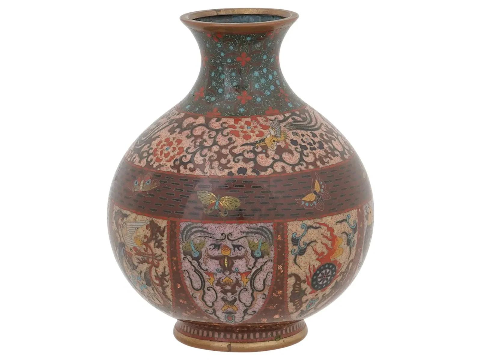 Meiji Antique Japanese Cloisonne Enamel, Butterfly Dragon Vase Attributed Honda in vendita