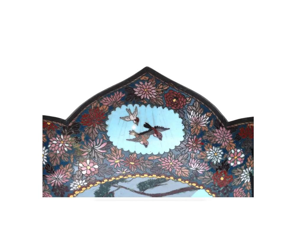 Antique Japanese Cloisonne Enamel Lotus Flower Bowl In Good Condition For Sale In New York, NY