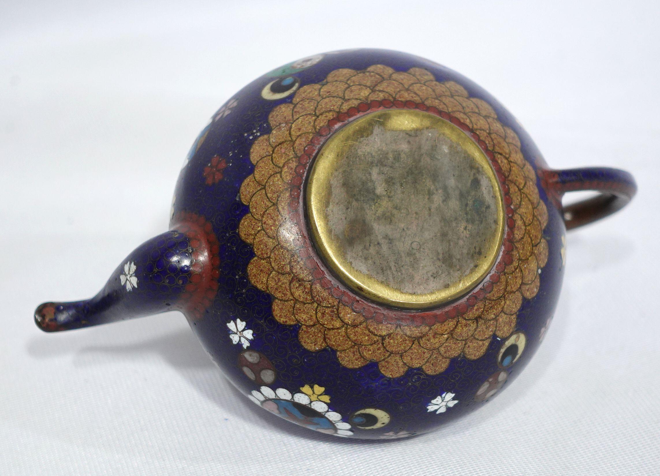 Antique Japanese Cloisonné Meiji Period Teapot CO#05 For Sale 3