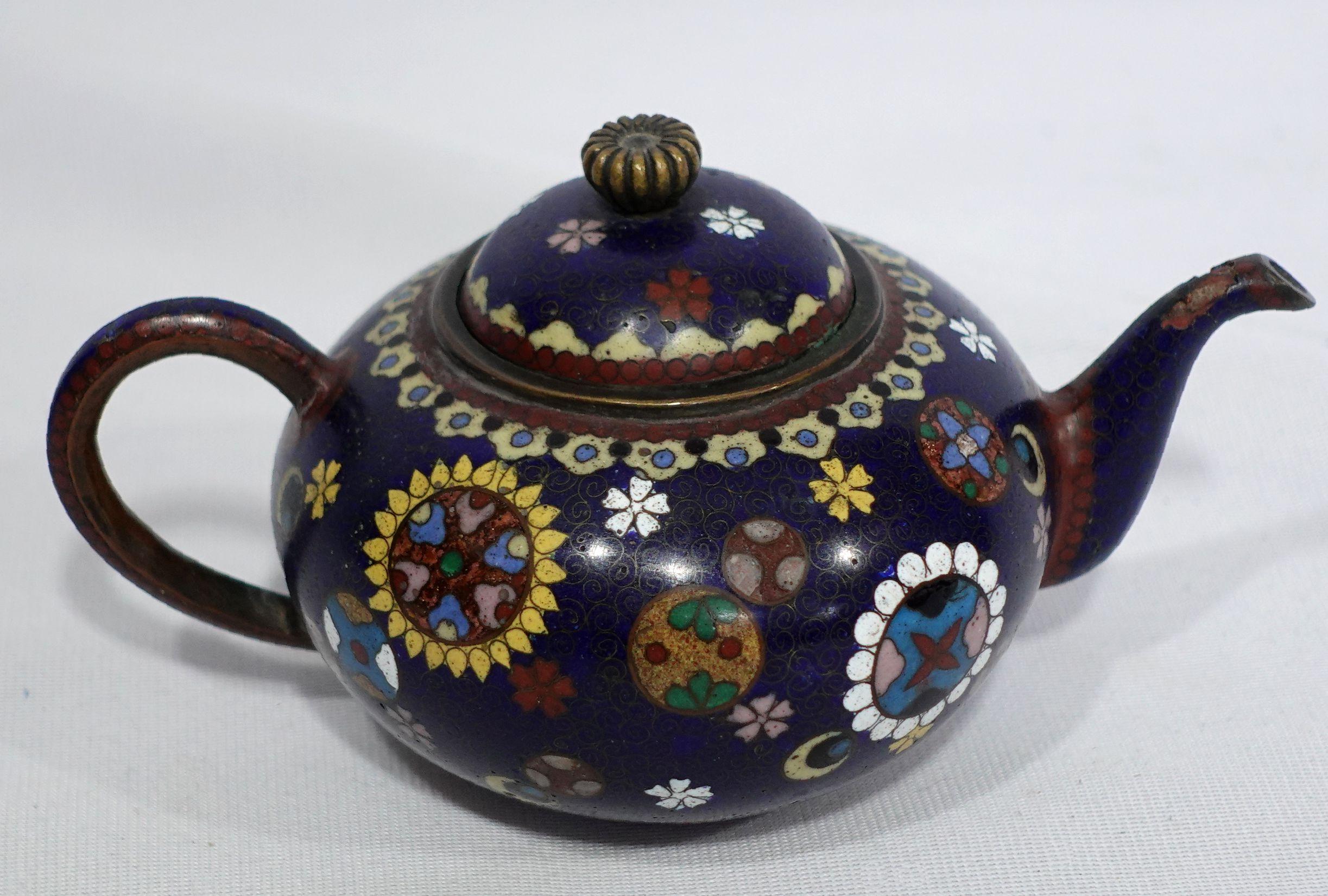 Antigua tetera japonesa de cloisonné del periodo Meiji CO#05 Chino en venta