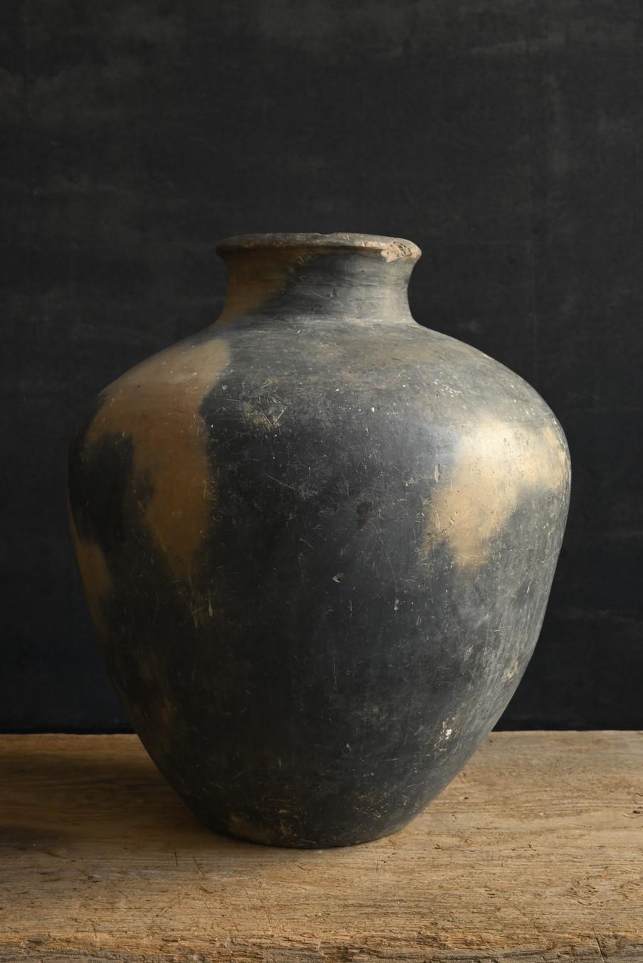 Poteries Pots japonais anciens aux couleurs rares/ 1600 ou plus tard/ Vase fleuri en vente