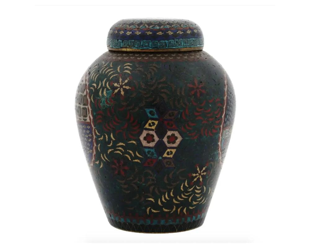 Cloissoné Antique Japanese Edo Period Cloisonne Enamel Jar For Sale