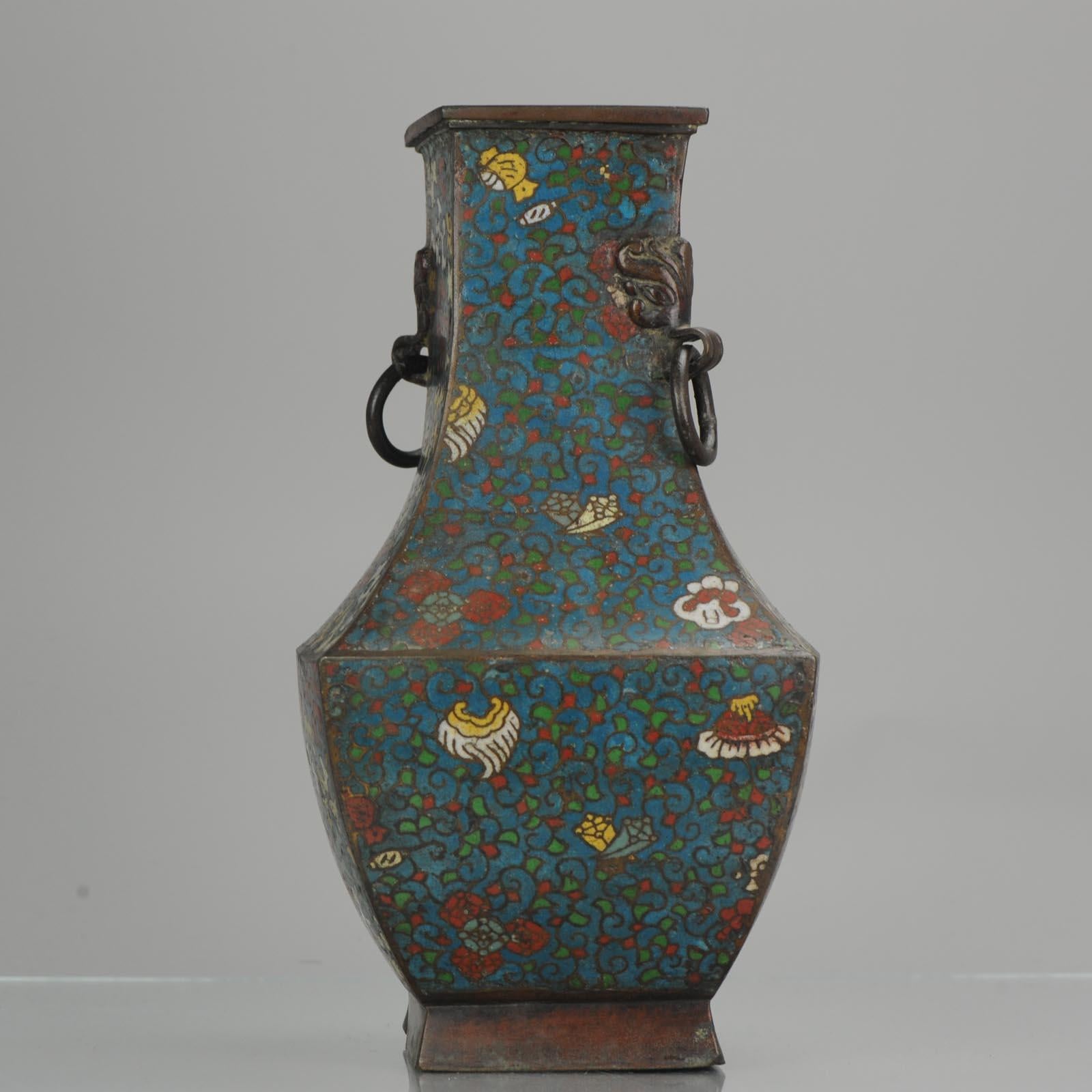 Antique Japanese Enamel Bronze Vase Archaic Vessel Japan, Edo or Meiji Period For Sale 1