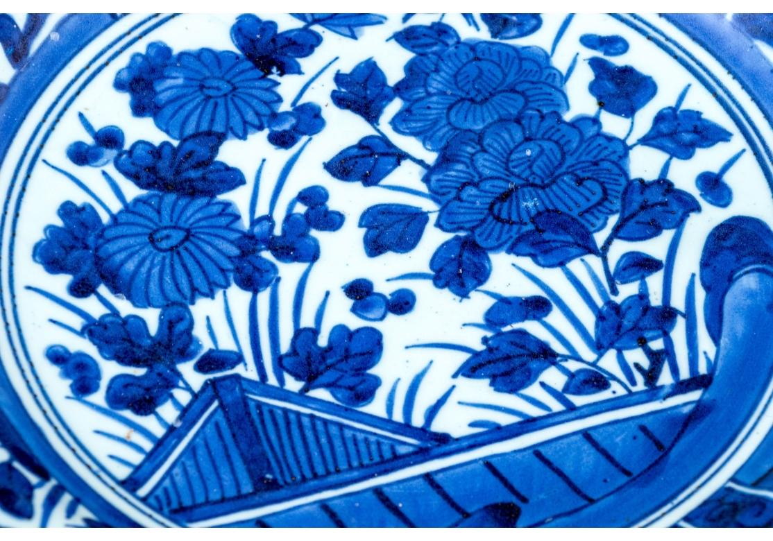 Ancien chargeur japonais d'exportation bleu et blanc Kraak Arita en vente 2