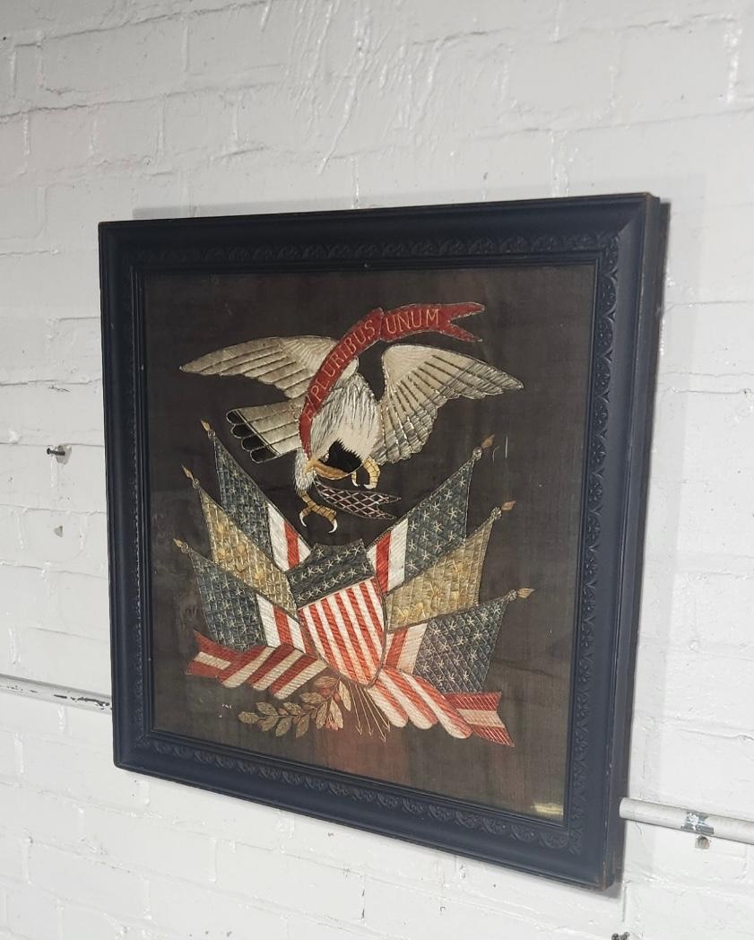 Japonais Panneau patriotique américain ancien brodé en soie d'exportation japonaise en vente