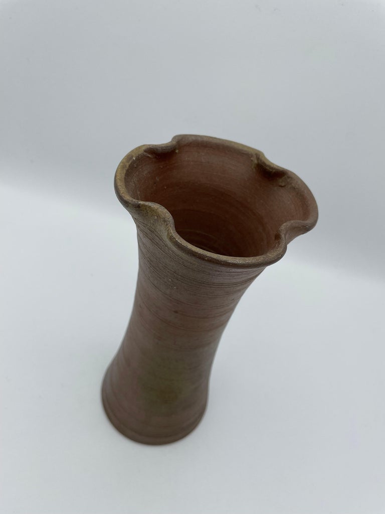 Antique Japanese Flower Vase Bizen 1970s Showa Era For Sale at 1stDibs