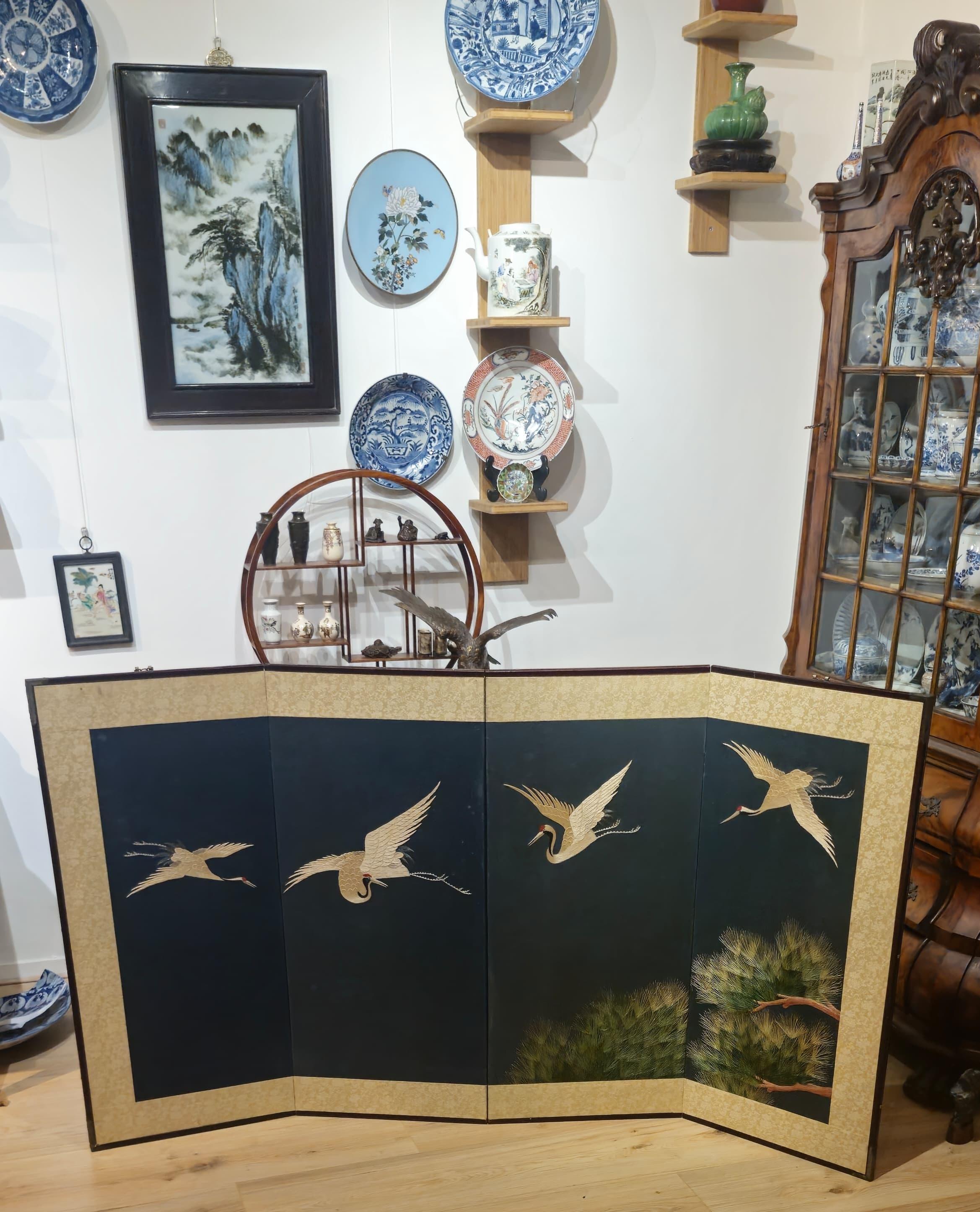 Antique Japanese Folding Chamber Screen / Paravent 20th century Japan Cranes For Sale 2