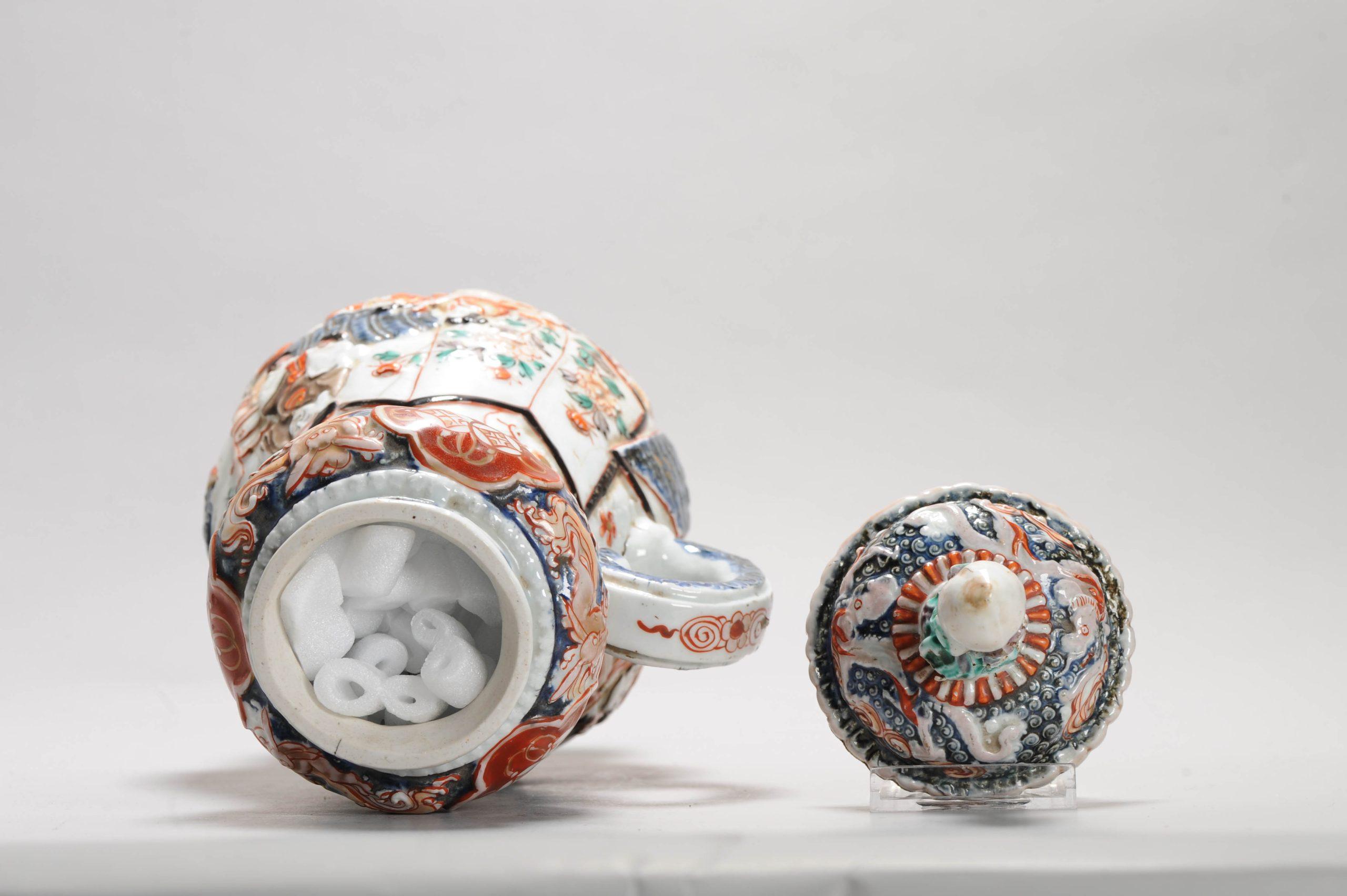 Antique Japanese Genroku Imari Jar Edo Period, circa 1700 In Good Condition In Amsterdam, Noord Holland