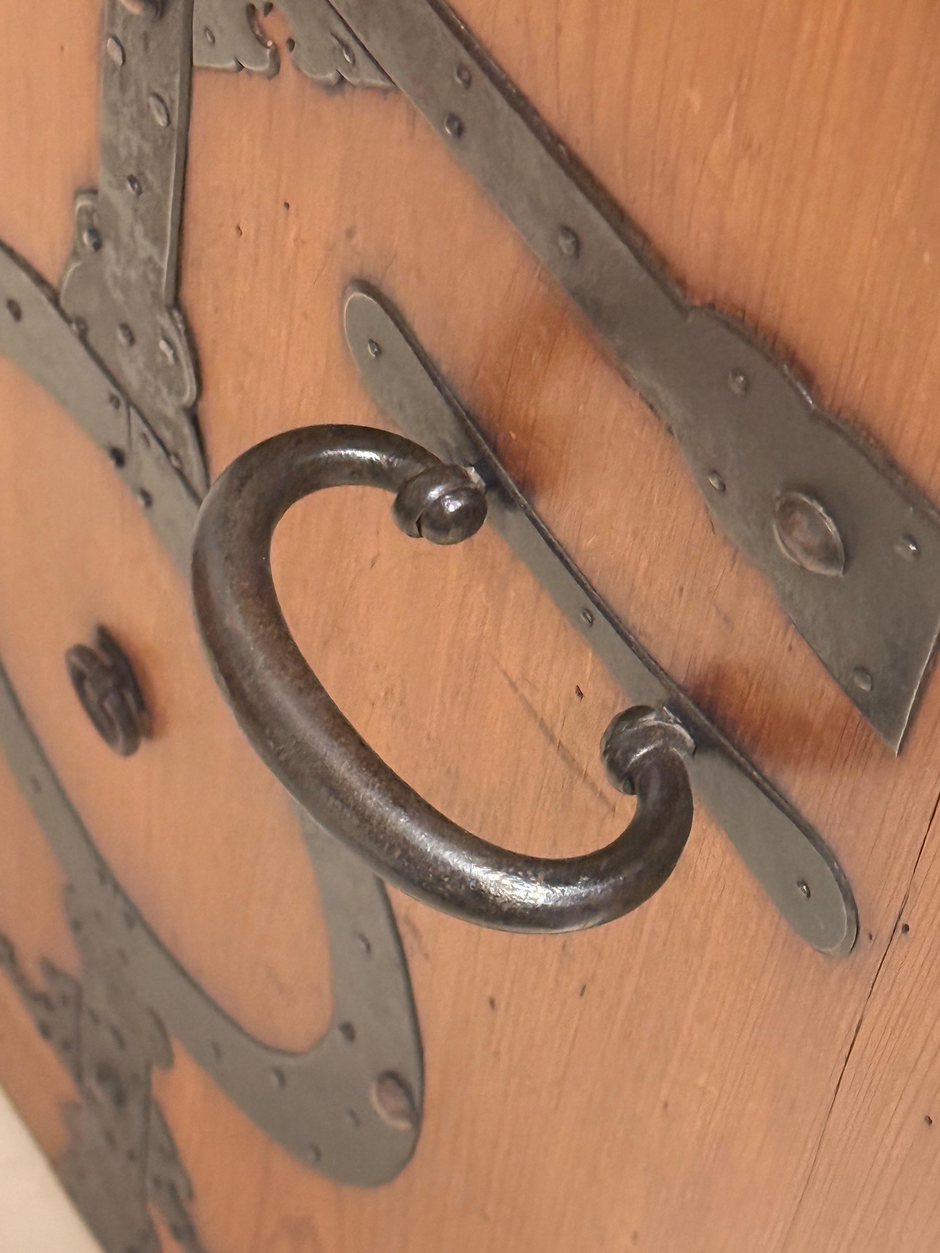 Ancien coffre de colporteur japonais Gyosho Bako en vente 2