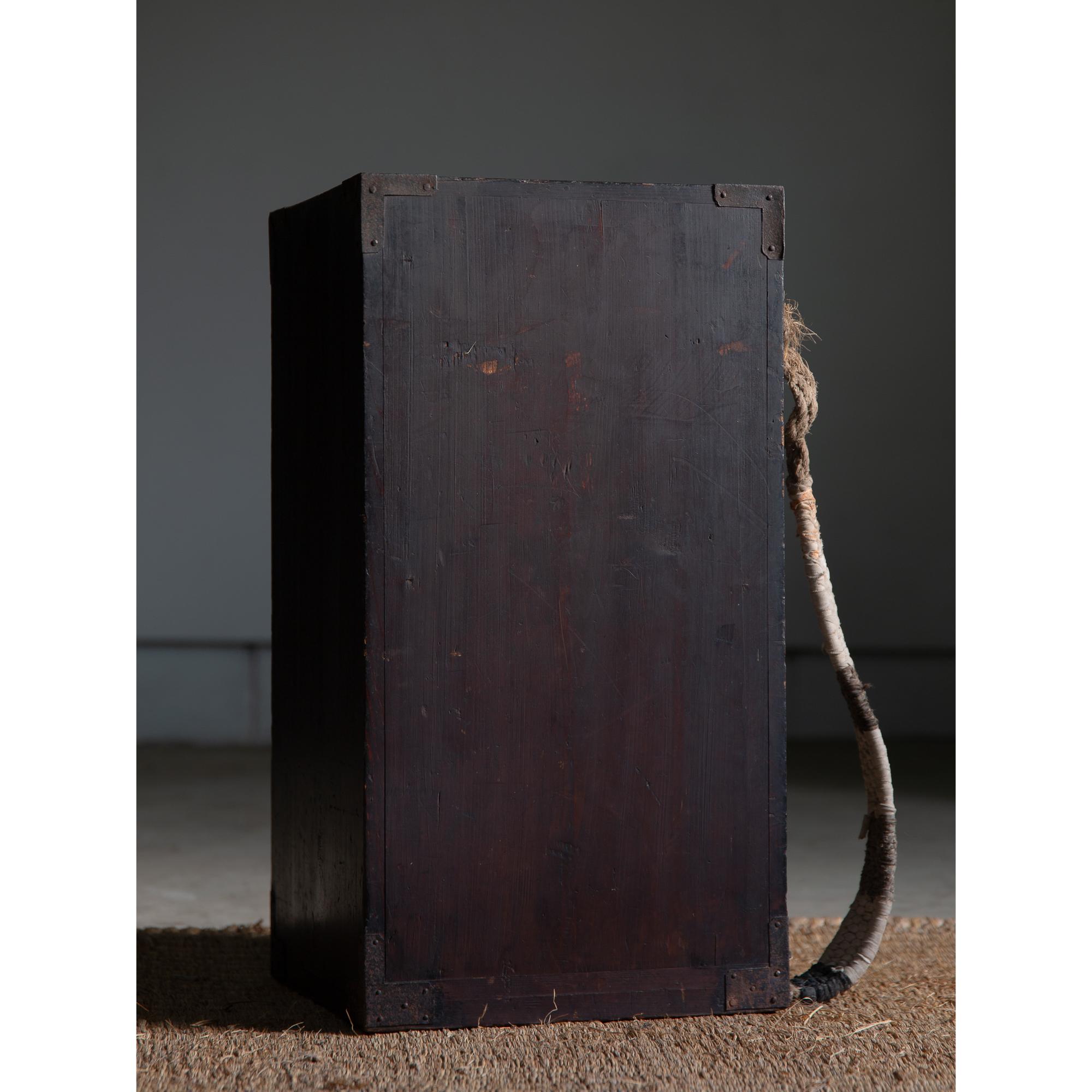 Antique gyosho tansu Japanese peddler's backpack of drawers Edo-Meiji 1860s-1910 6