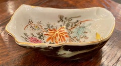 Antique Japanese Hand Painted Kutani Porcelain Oyster Shooter, circa 1890